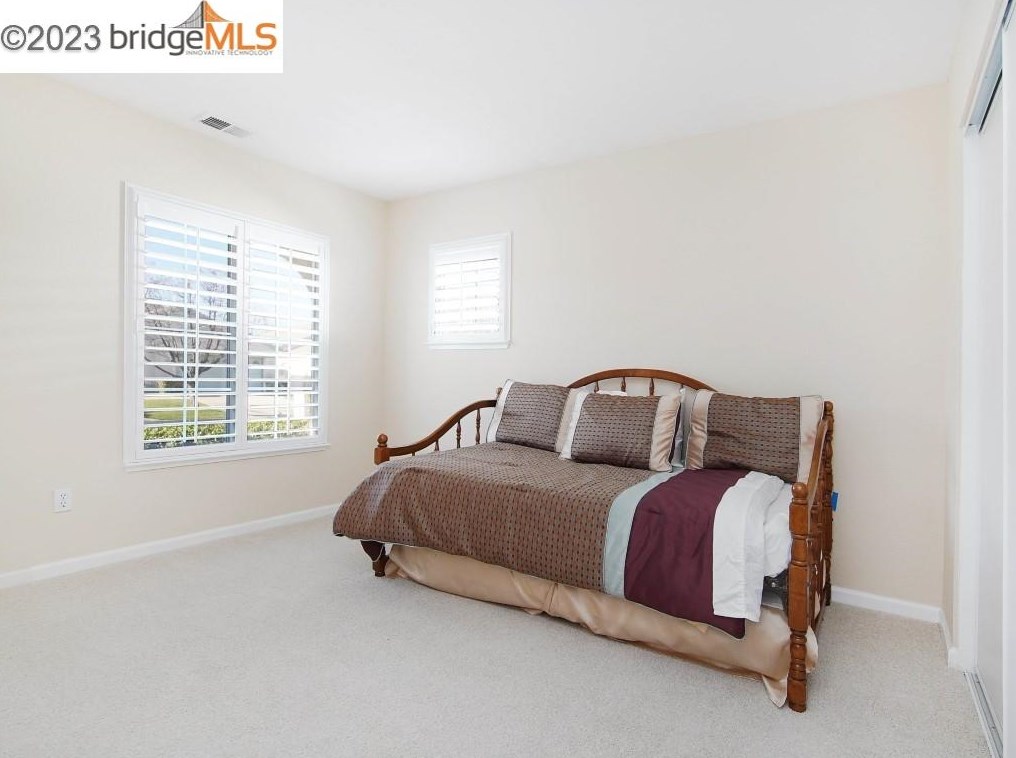 690 Central Park Pl, Los Angeles CA  94513-6033 exterior