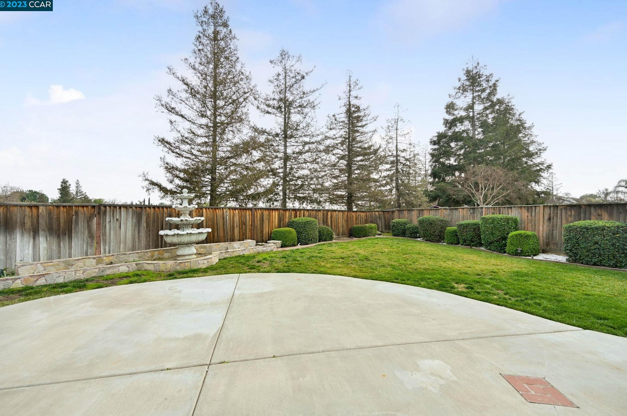 981 Chamomile Ln, Los Angeles CA  94513-6166 exterior