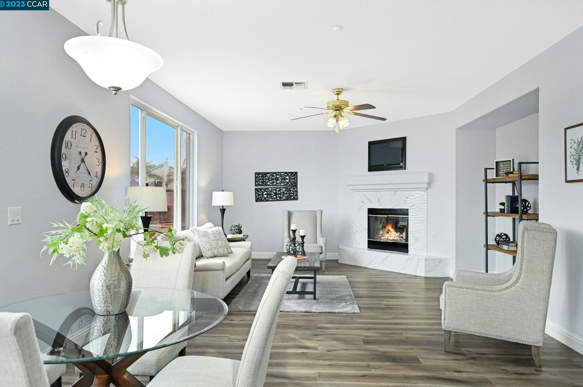 981 Chamomile Ln, Los Angeles CA  94513-6166 exterior