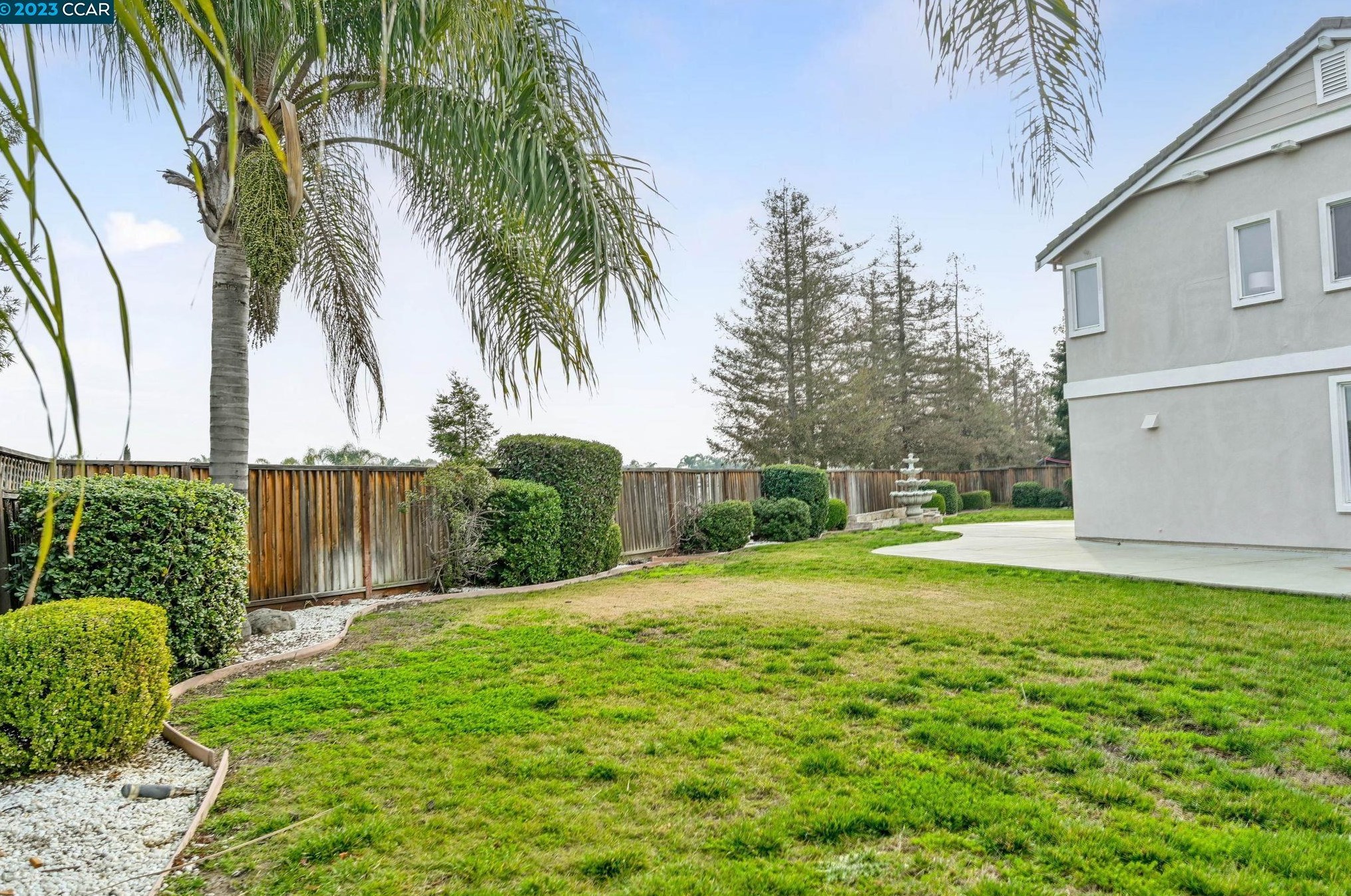 981 Chamomile Ln, Los Angeles CA  94513-6166 exterior