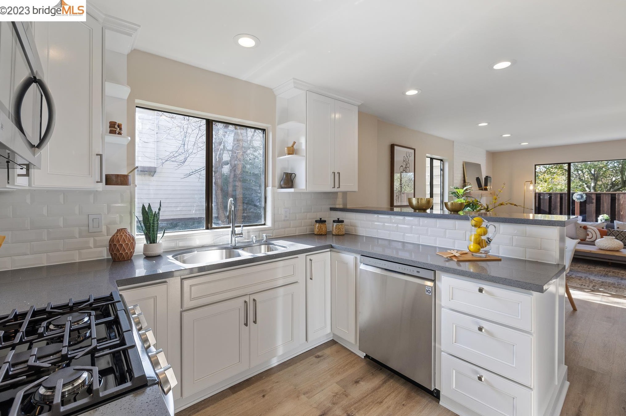 1174 Richmond St, Richmond CA  94530-2656 exterior