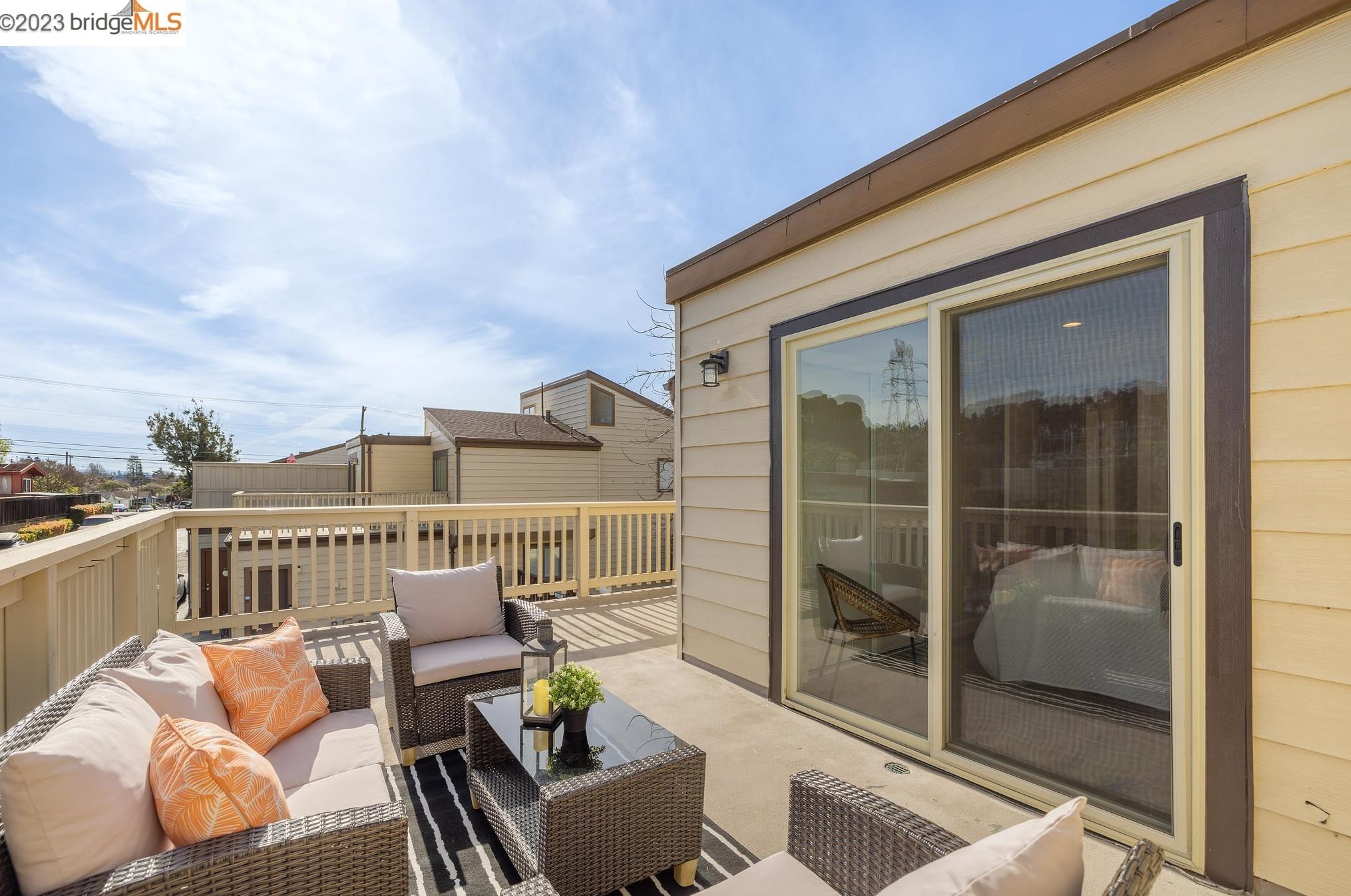 1174 Richmond St, Richmond CA  94530-2656 exterior