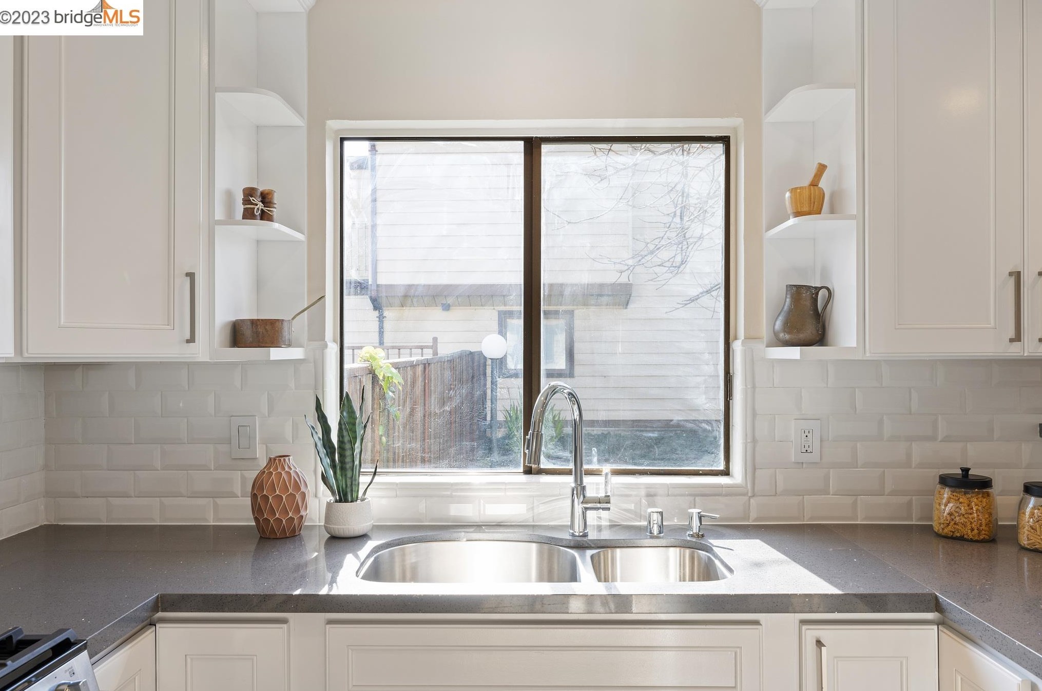 1174 Richmond St, Richmond CA  94530-2656 exterior