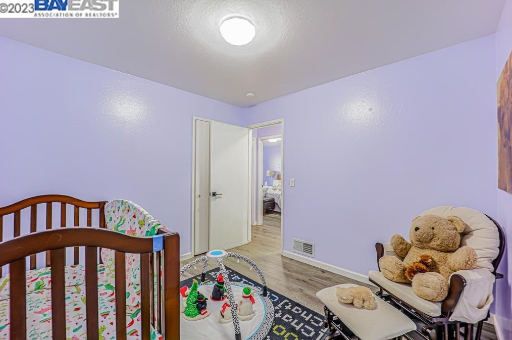 226 Hanover St, San Francisco CA  94112-4350 exterior