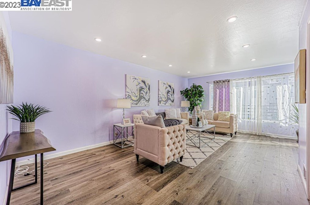 226 Hanover St, San Francisco CA  94112-4350 exterior