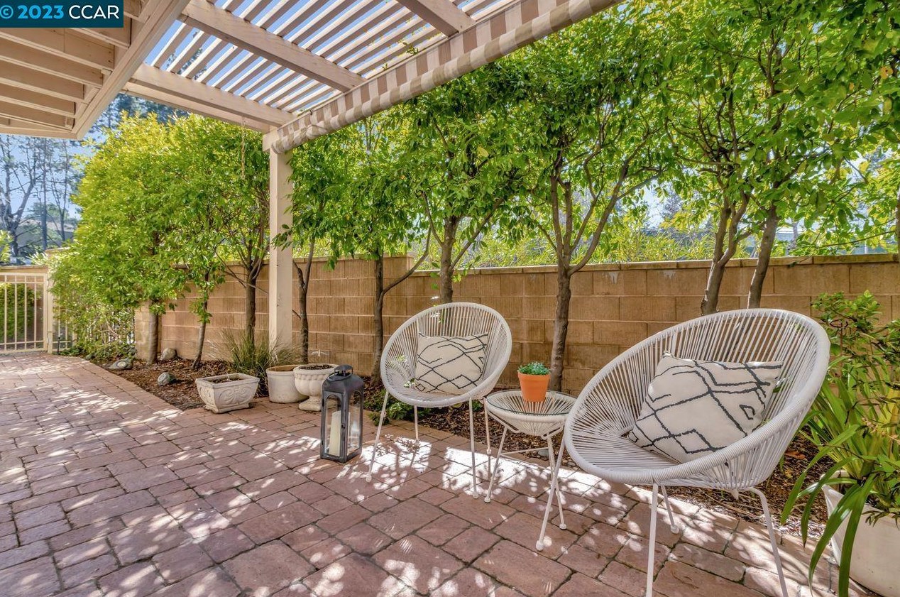 503 Adirondack Way, Walnut Creek CA  94598-2124 exterior