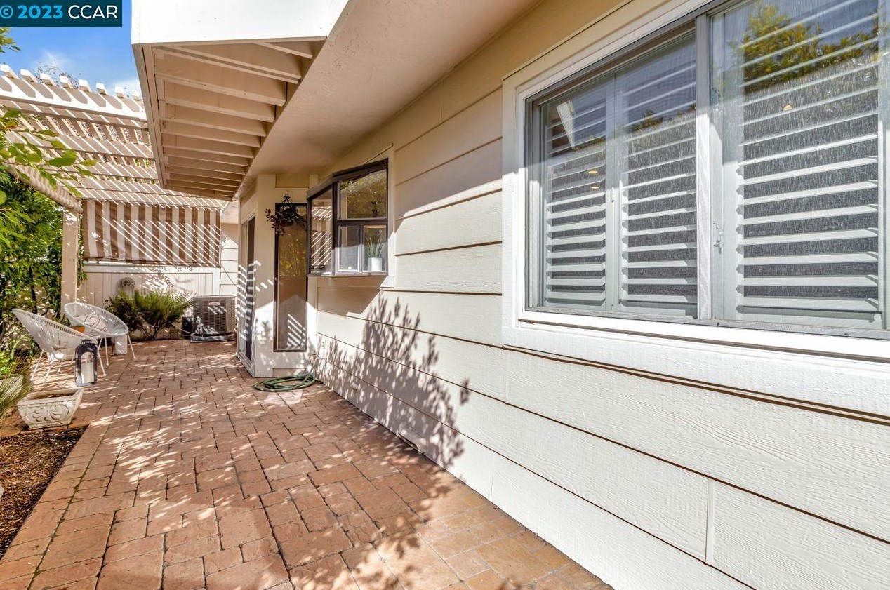 503 Adirondack Way, Walnut Creek CA  94598-2124 exterior