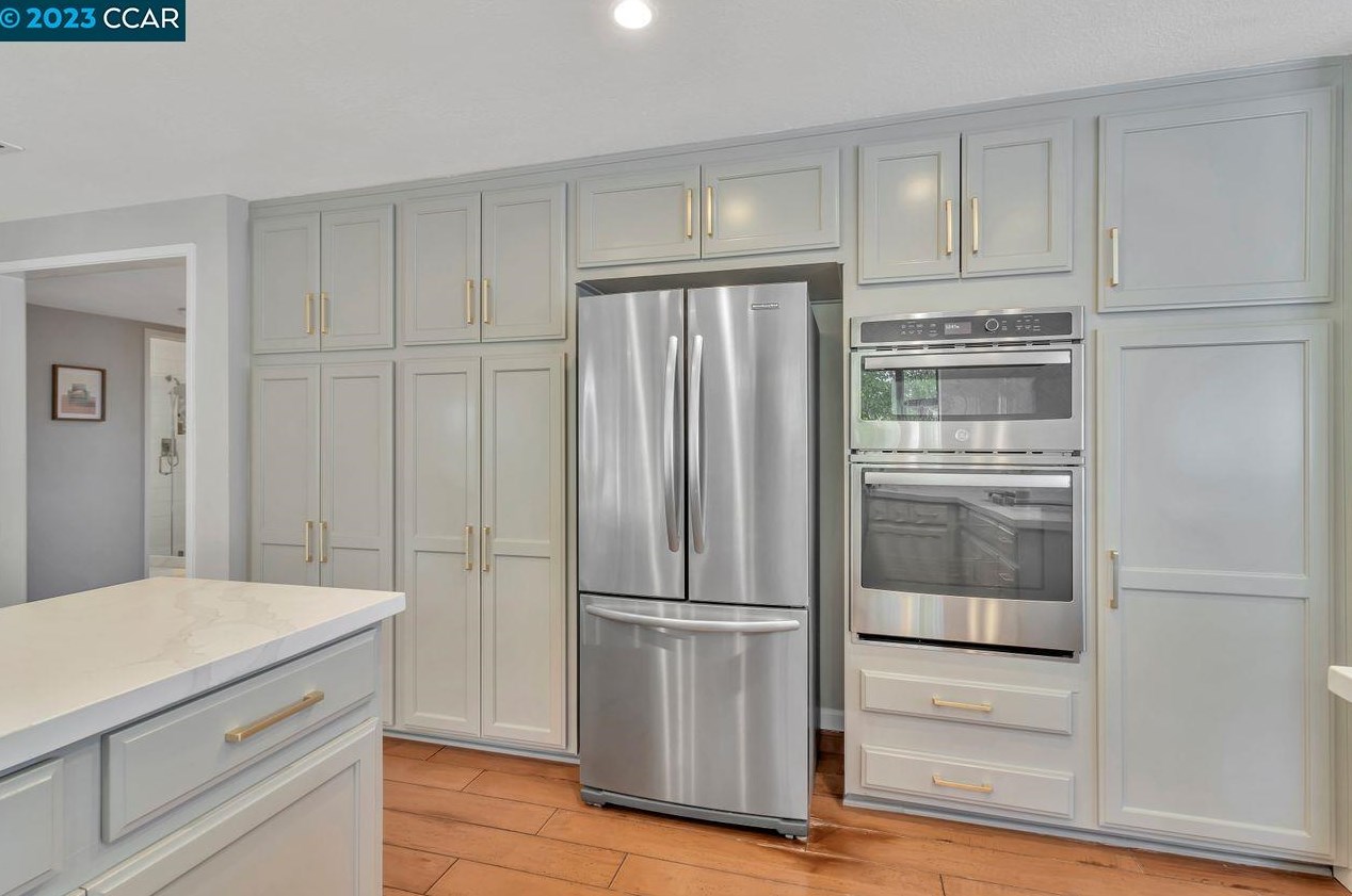 503 Adirondack Way, Walnut Creek CA  94598-2124 exterior