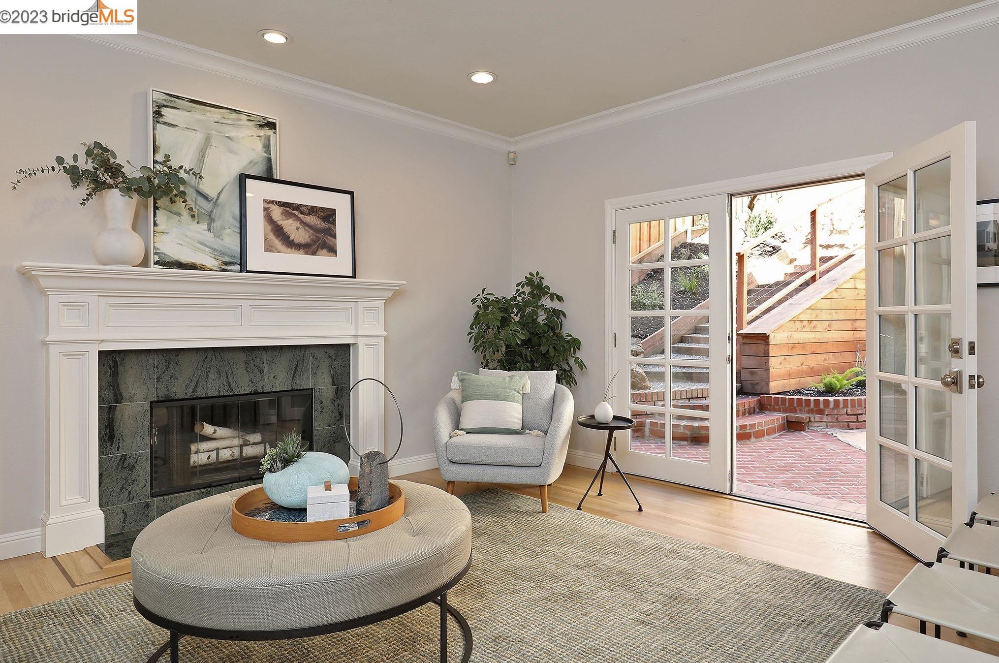 6157 Ruthland Rd, Oakland CA  94611-1835 exterior
