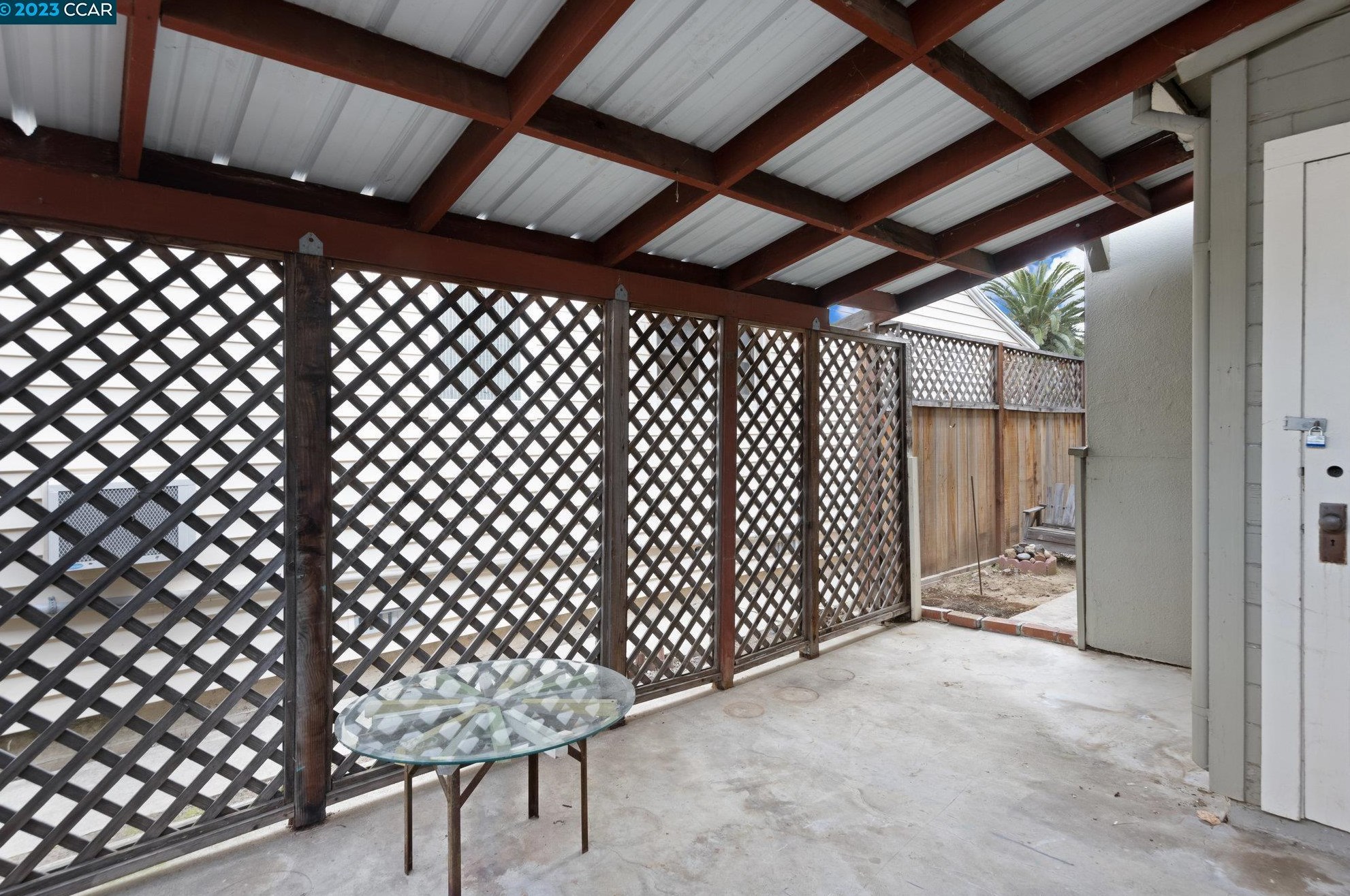 415 E St, Antioch CA  94509-1216 exterior