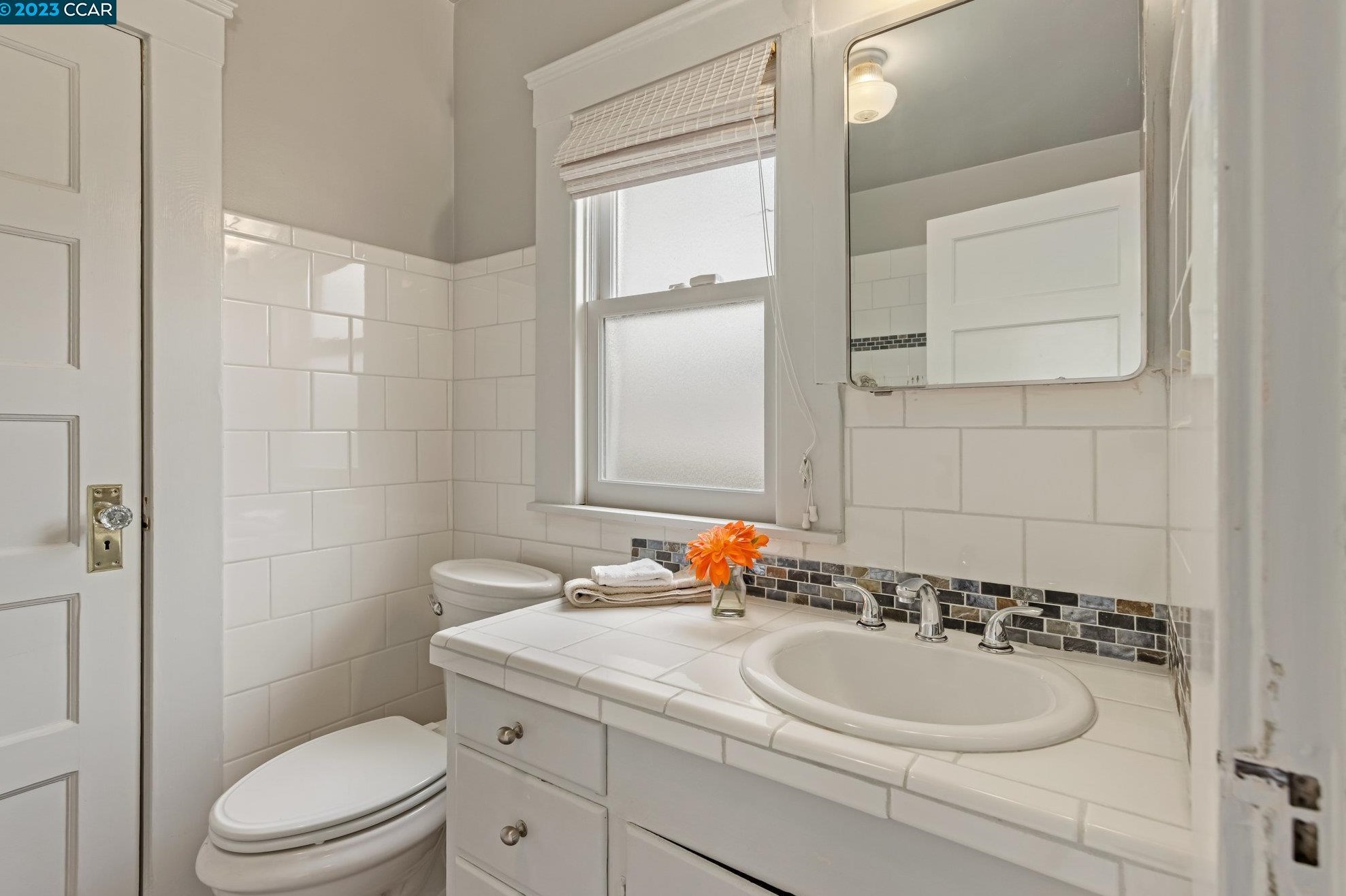 415 E St, Antioch CA  94509-1216 exterior