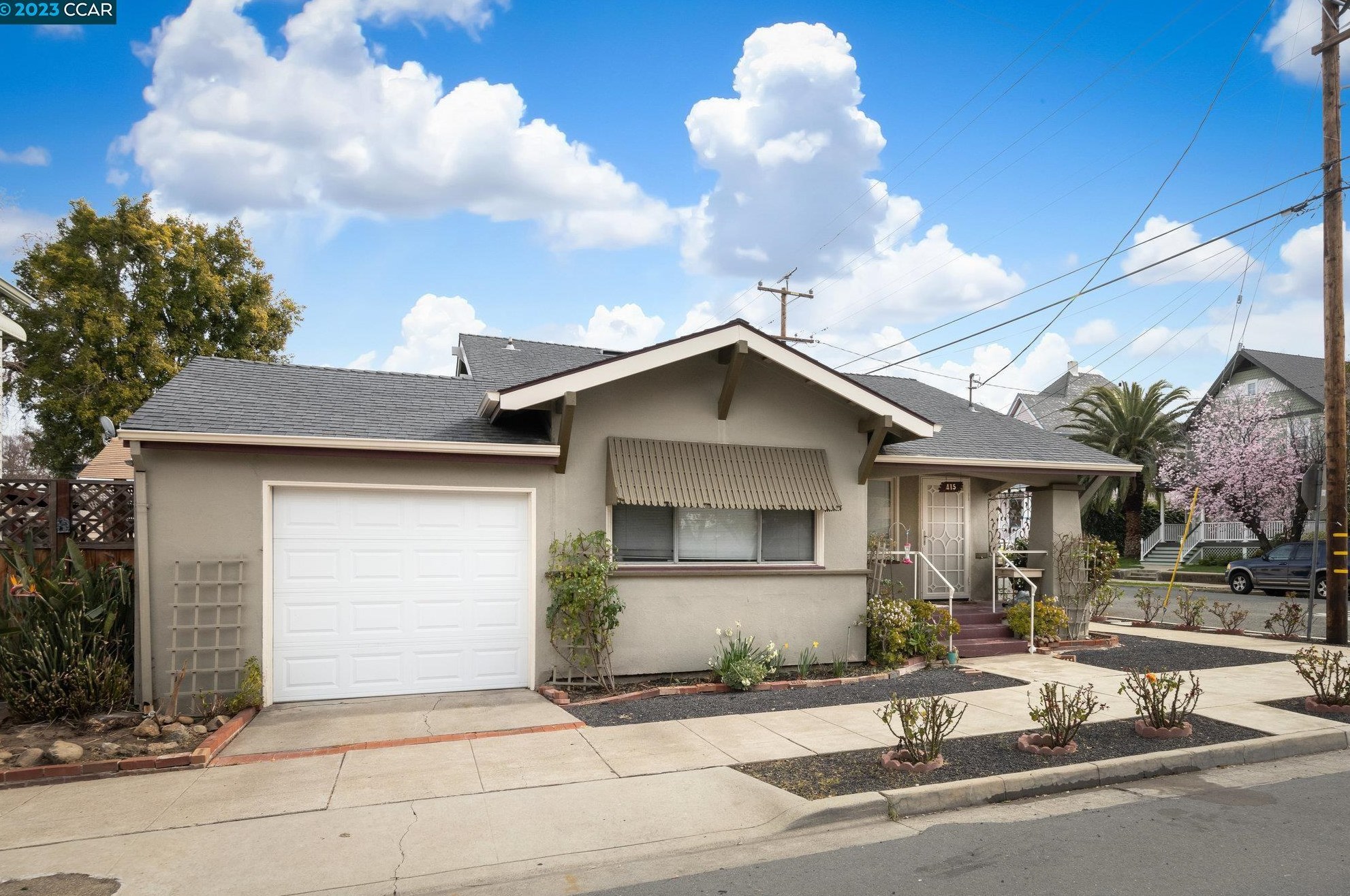 415 E St, Antioch CA  94509-1216 exterior