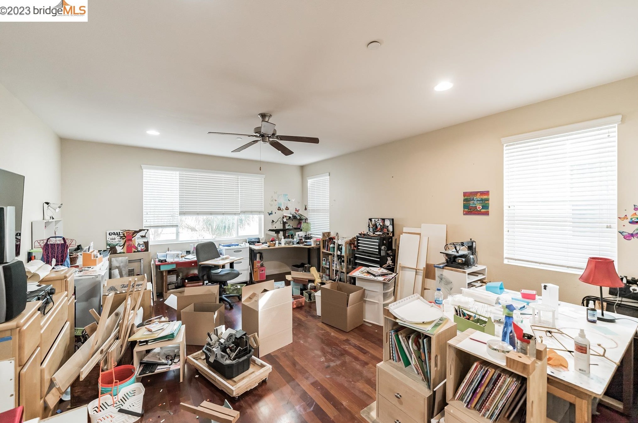 476 Milford St, Los Angeles CA  94513-5544 exterior