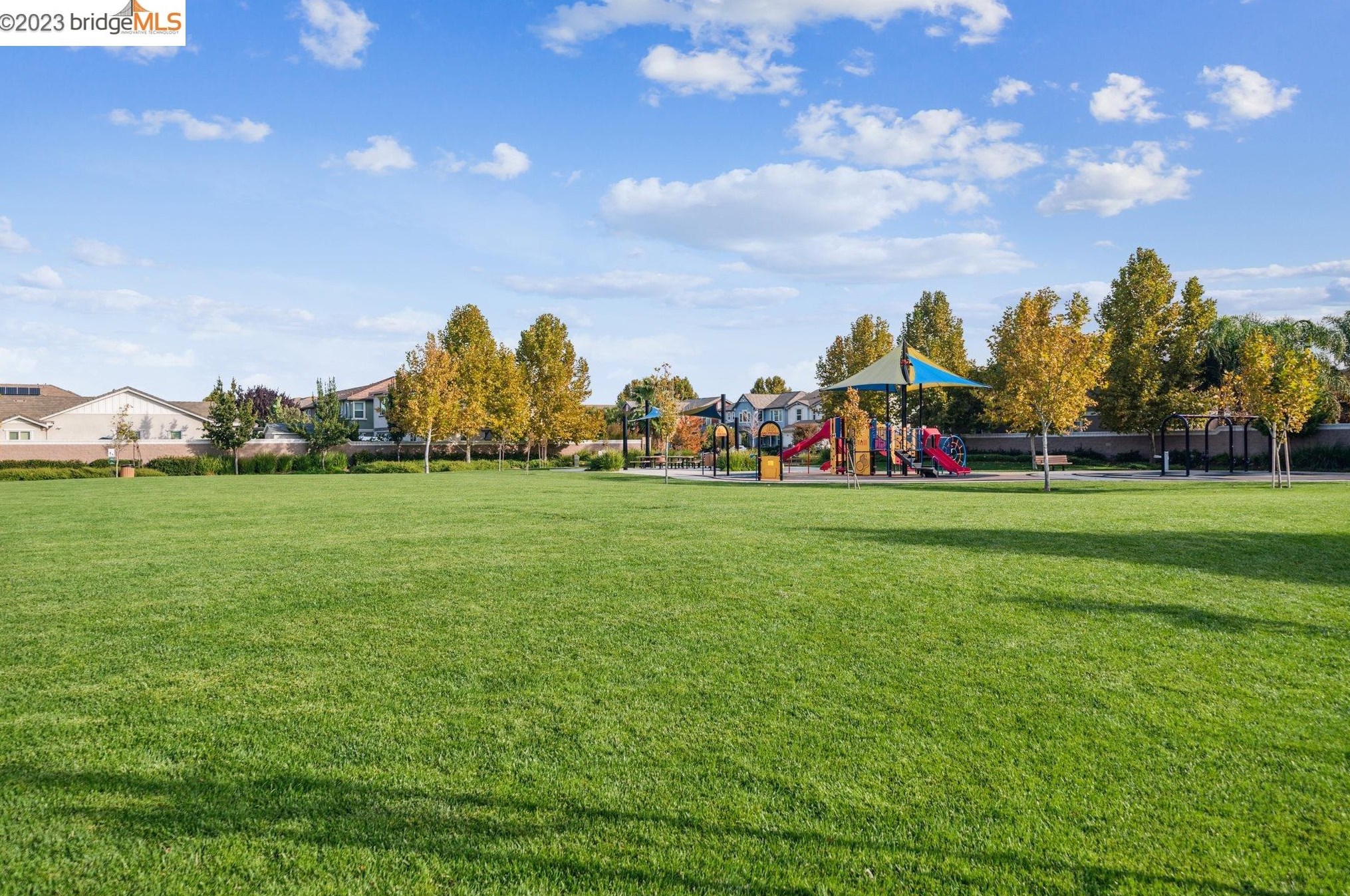 476 Milford St, Los Angeles CA  94513-5544 exterior