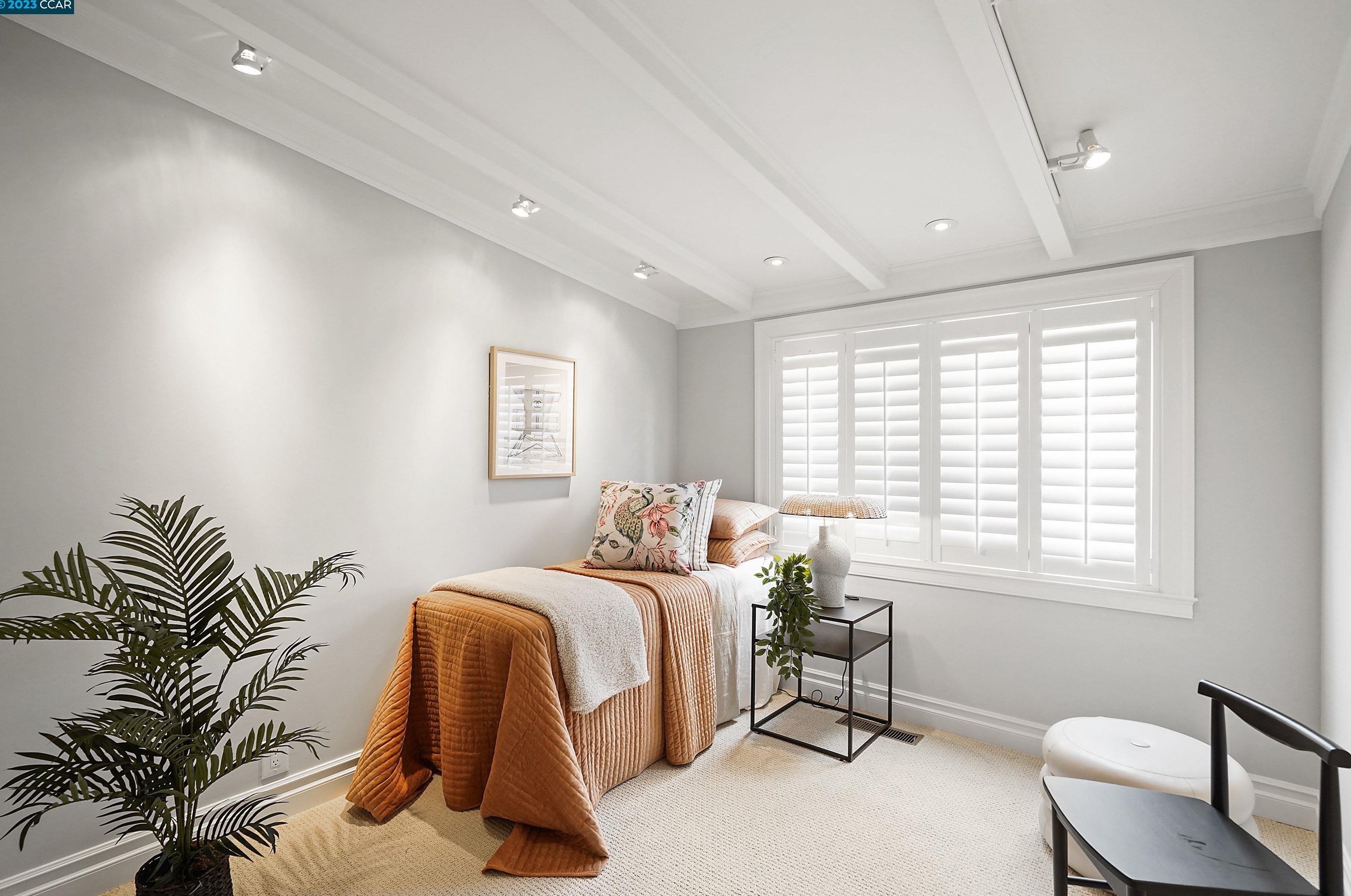 37 Bacon Ct, Lafayette CA  94549-6232 exterior