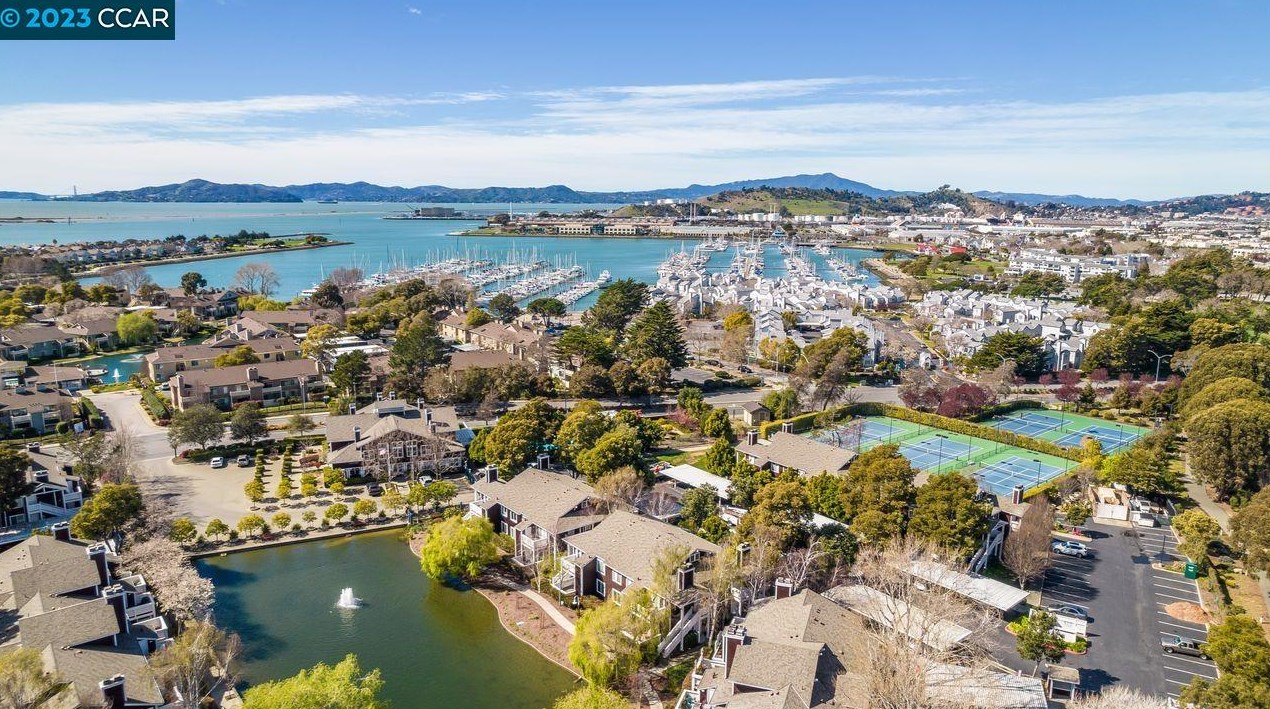 2 Marina Lakes Dr, Richmond CA  94804-7447 exterior