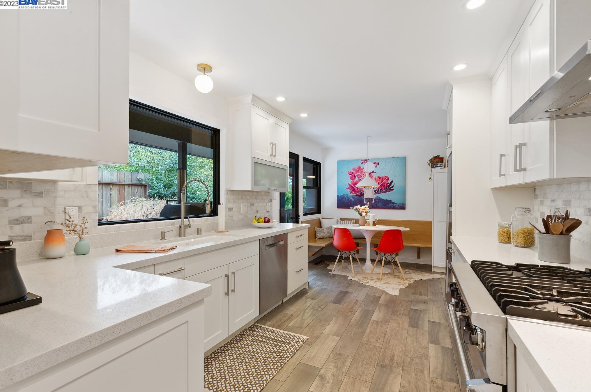 25 Rydal Ct, Oakland CA  94611-2408 exterior