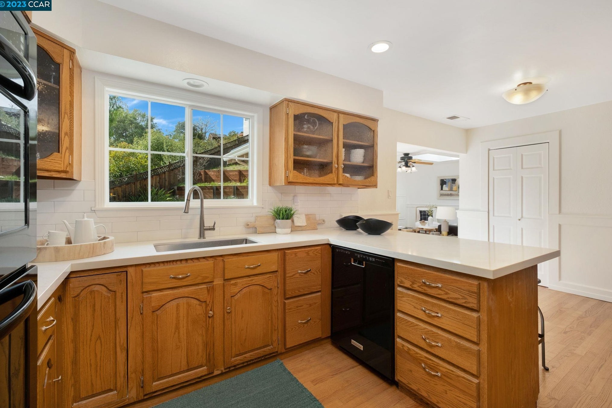 133 Chianti Pl, Concord CA  94523-2084 exterior