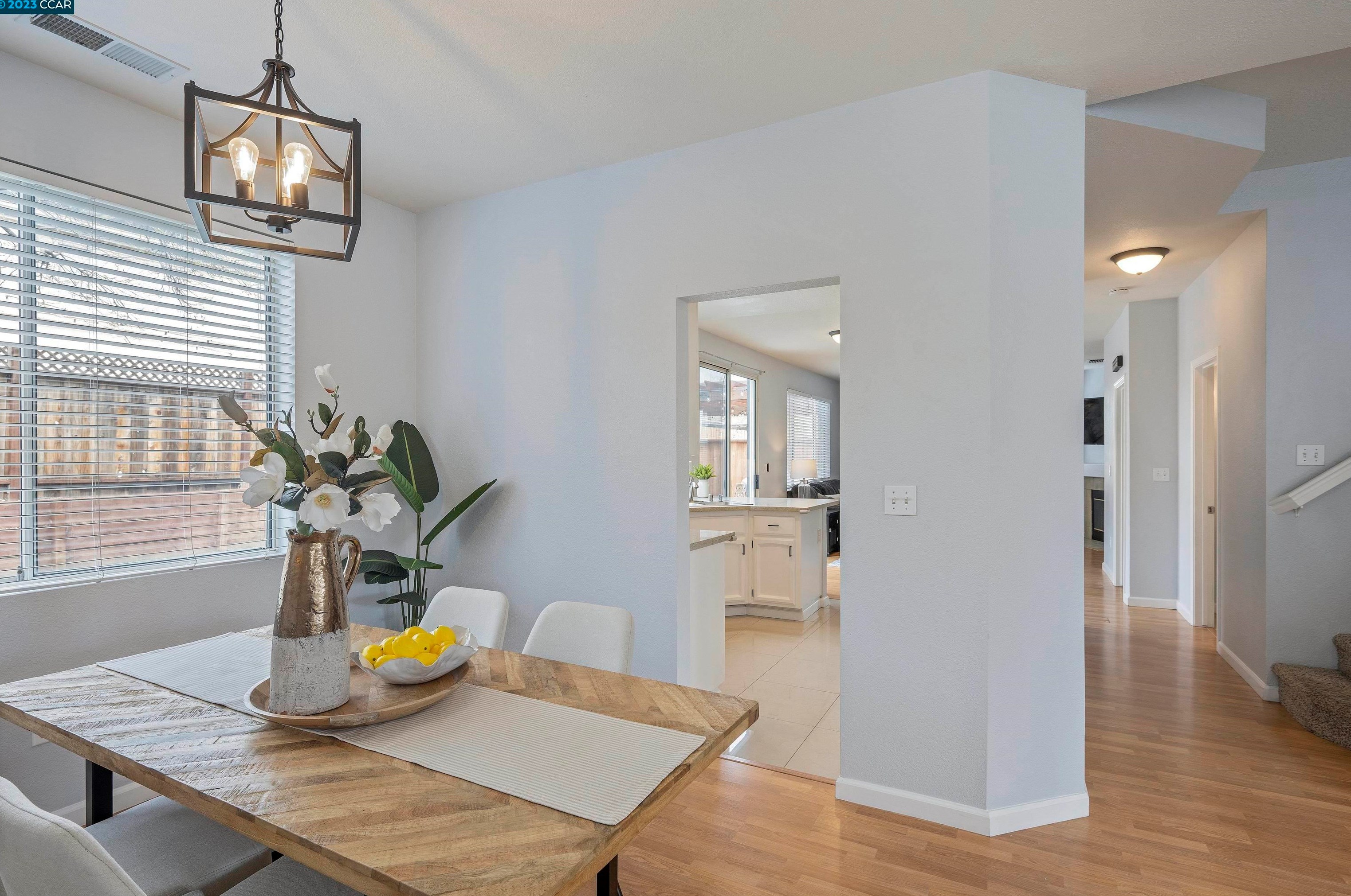 845 Hollowbrook Dr, Los Angeles CA  94513-6122 exterior