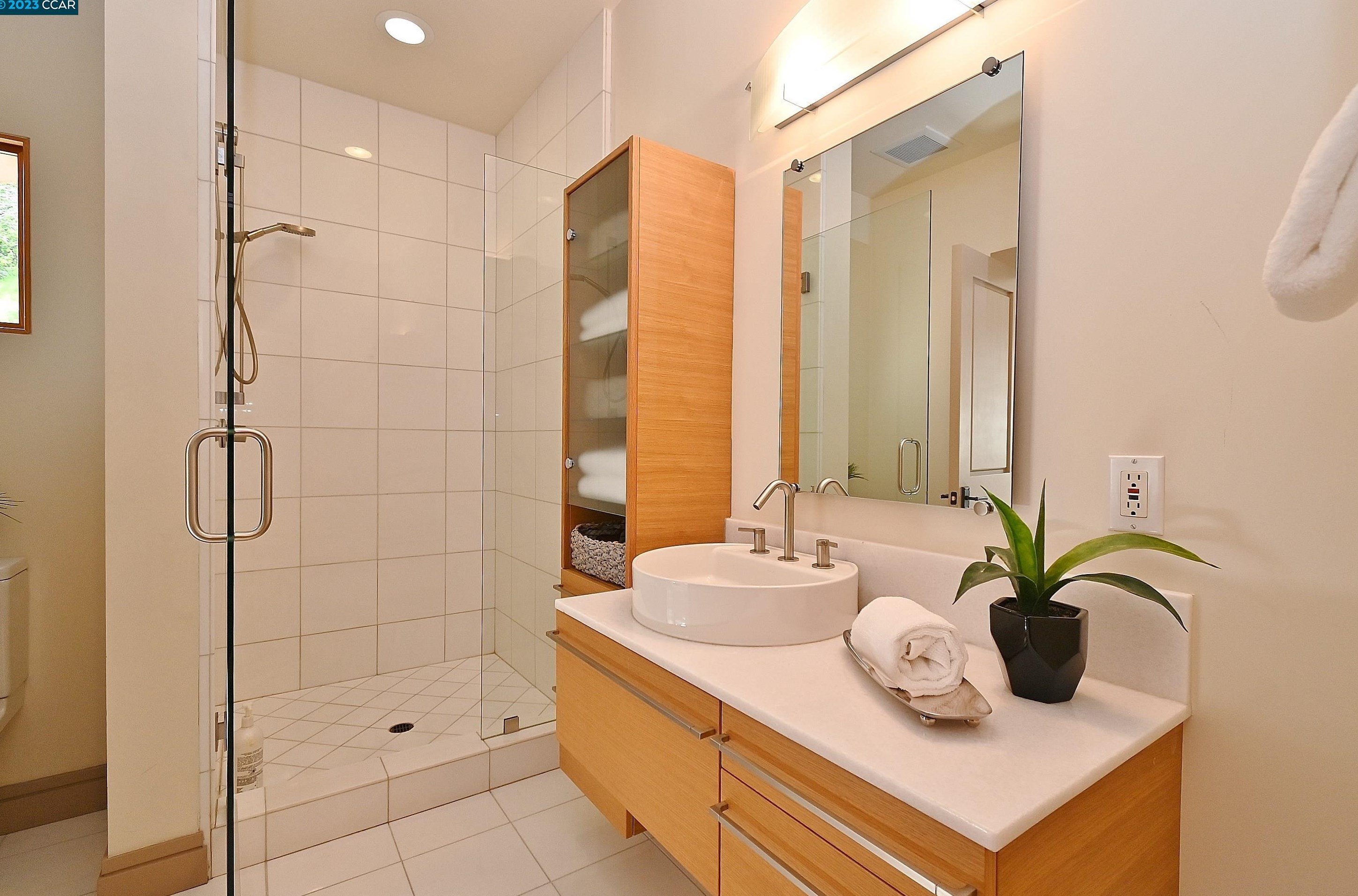 1624 Campesino Ct, Alamo CA  94507-2613 exterior