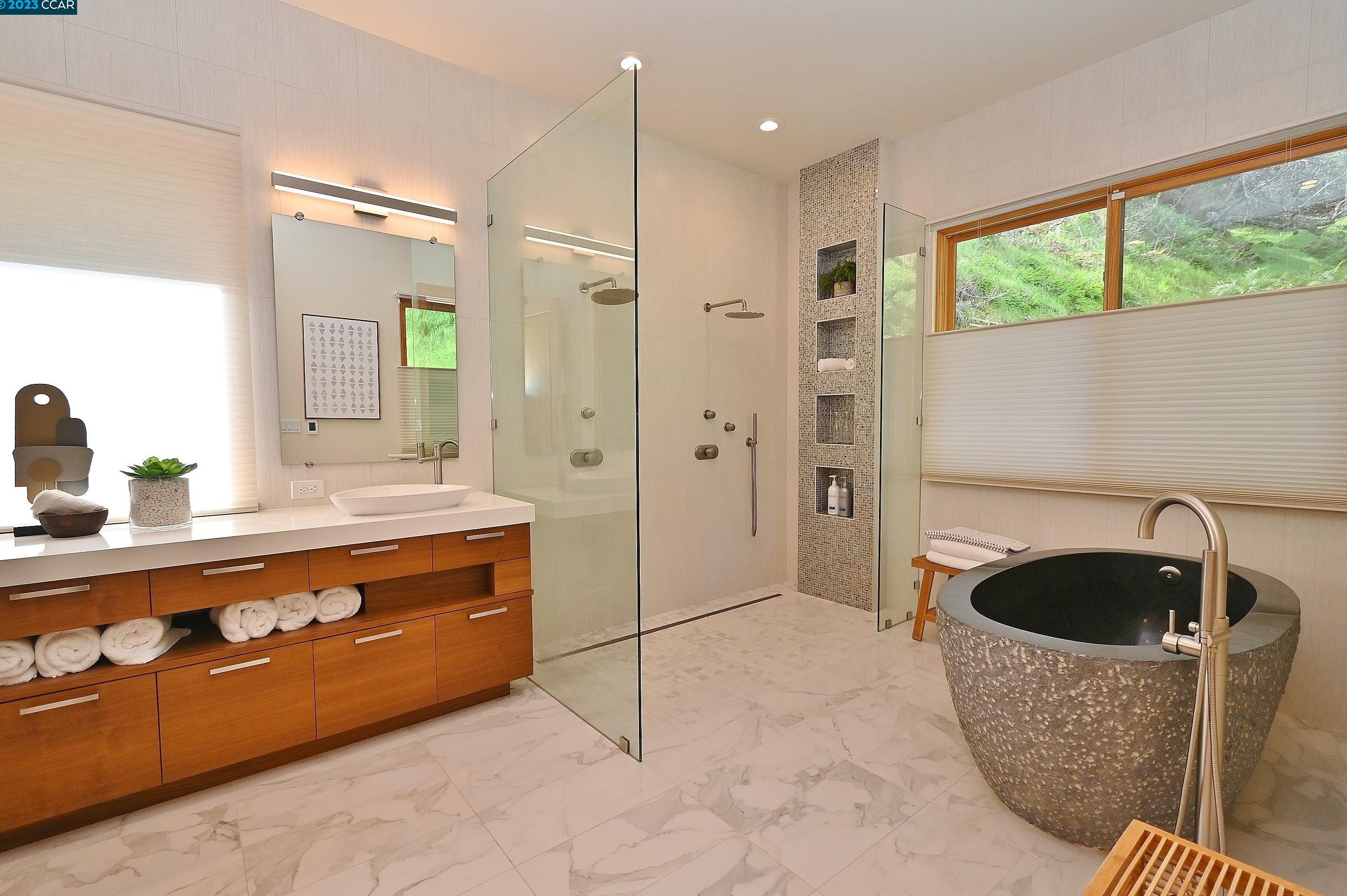 1624 Campesino Ct, Alamo CA  94507-2613 exterior