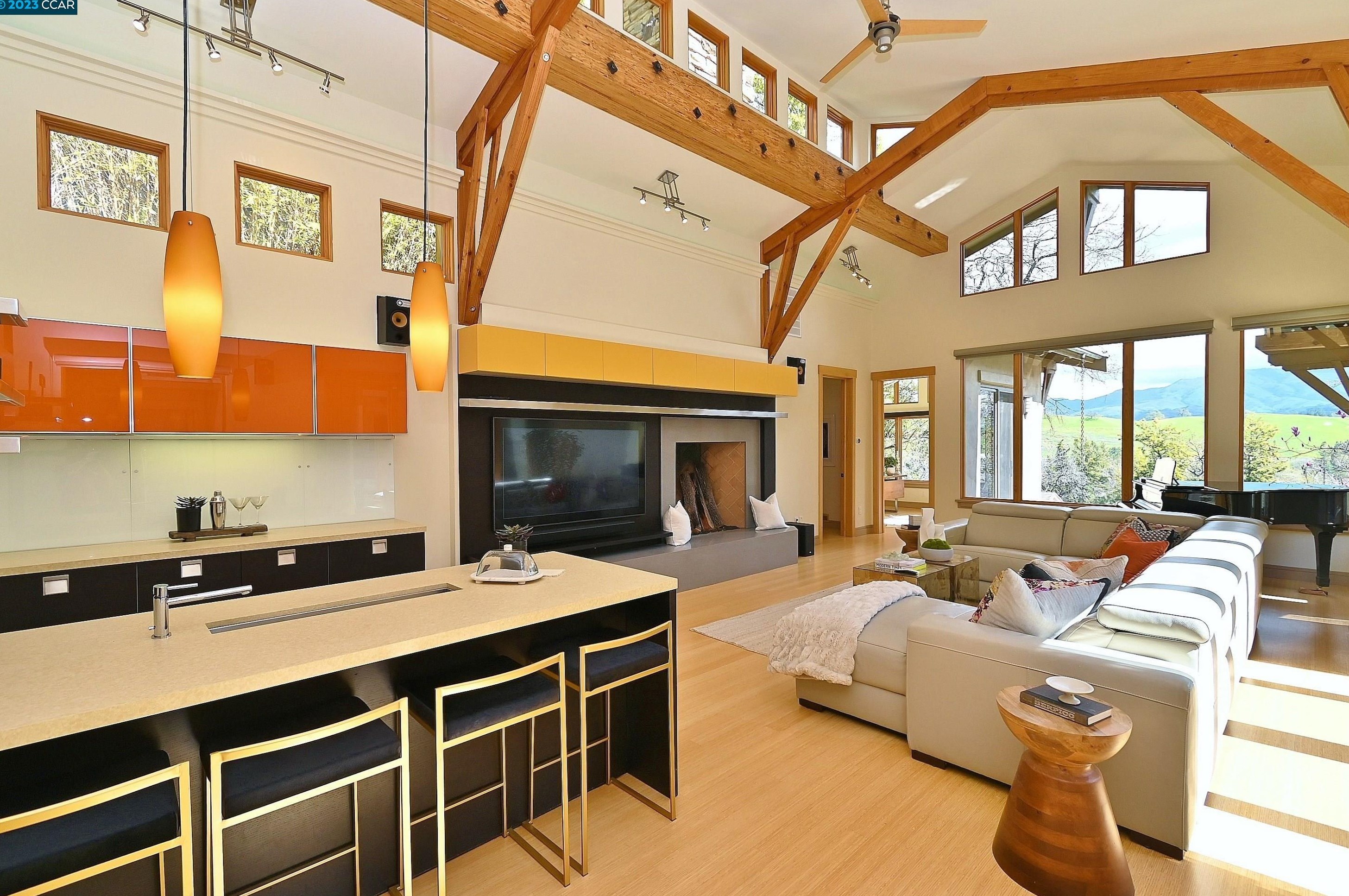 1624 Campesino Ct, Alamo CA  94507-2613 exterior