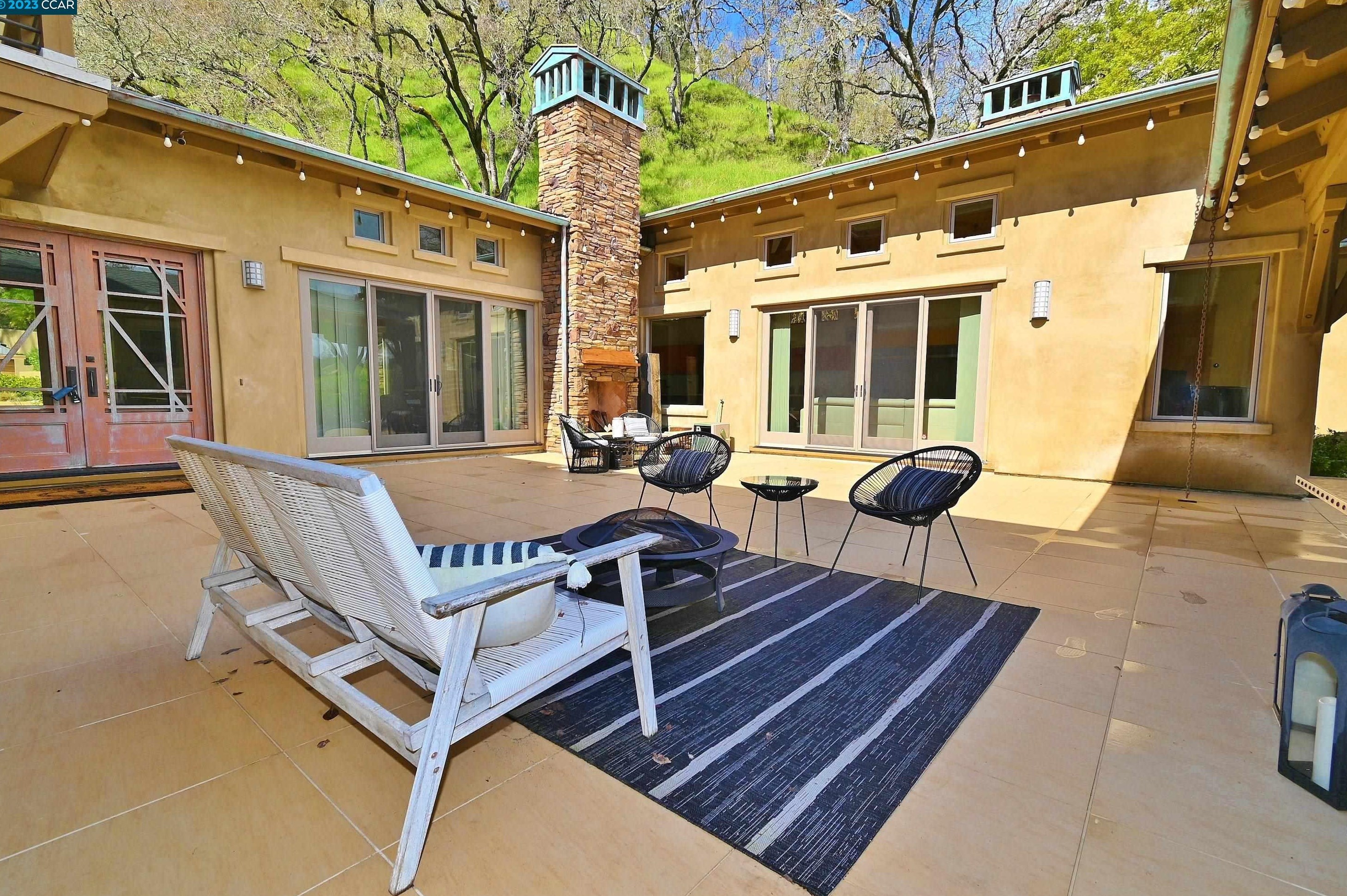 1624 Campesino Ct, Alamo CA  94507-2613 exterior