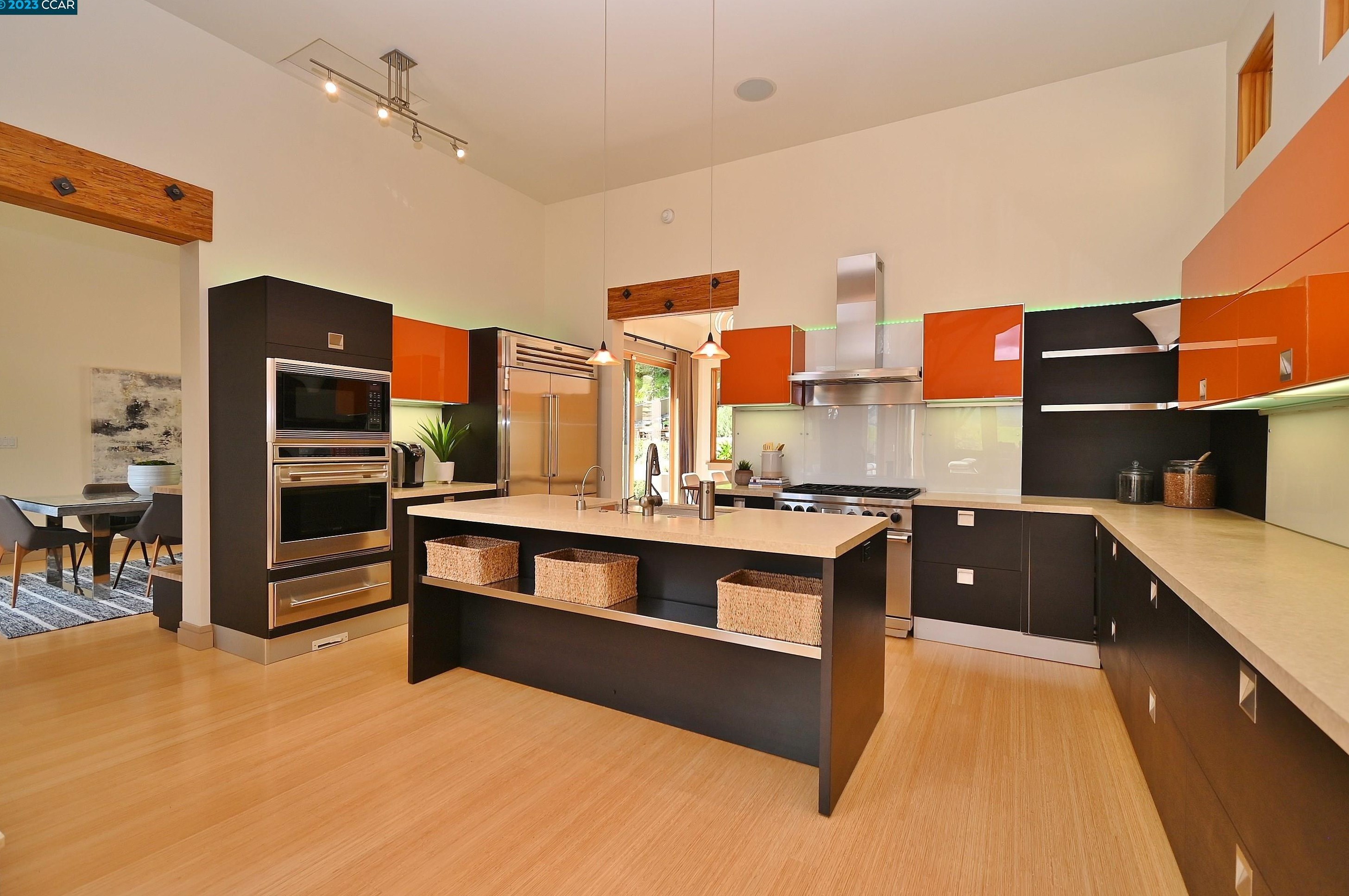 1624 Campesino Ct, Alamo CA  94507-2613 exterior