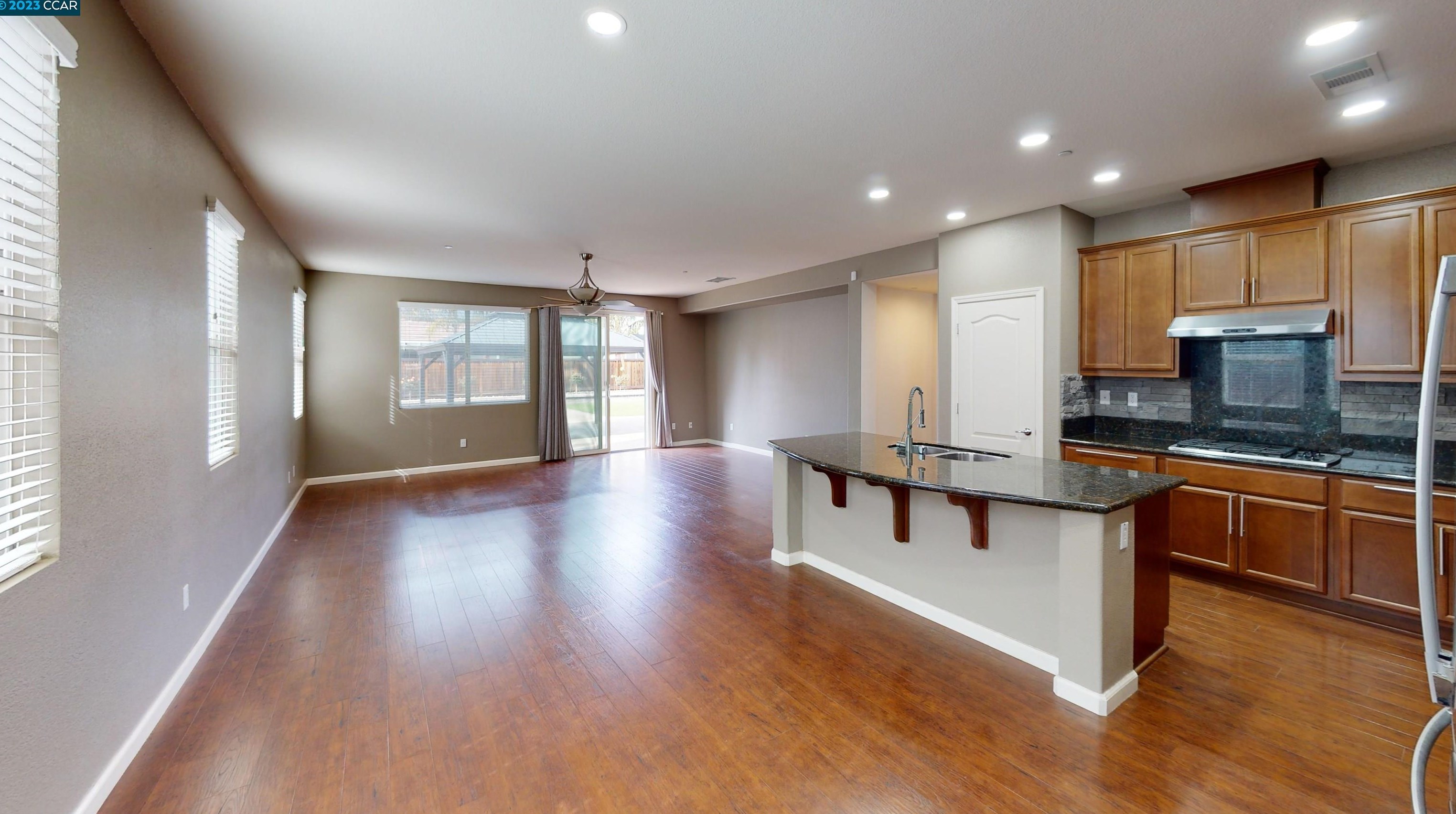 1665 Bedford Ct, Los Angeles CA  94513-5527 exterior