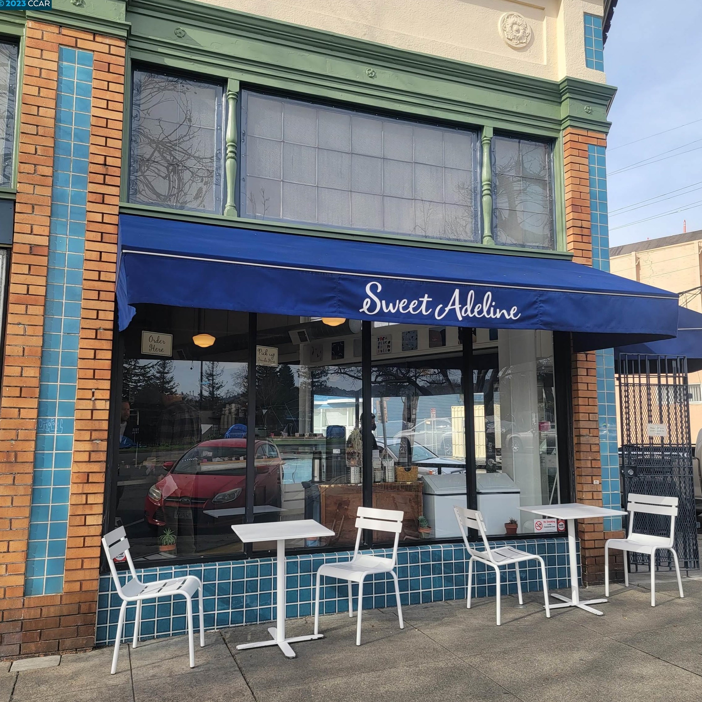 2747 San Pablo Ave, Berkeley CA  94702-2239 exterior