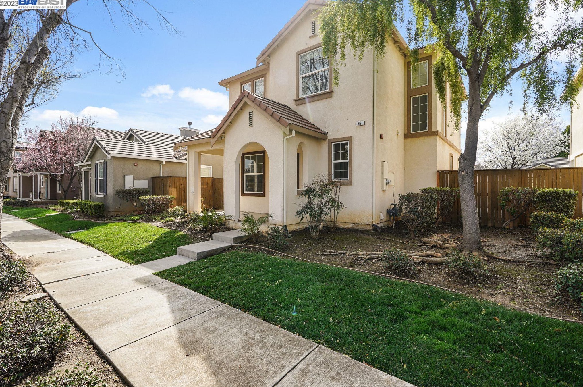 86 Lexington St, Los Angeles CA  94513-4477 exterior