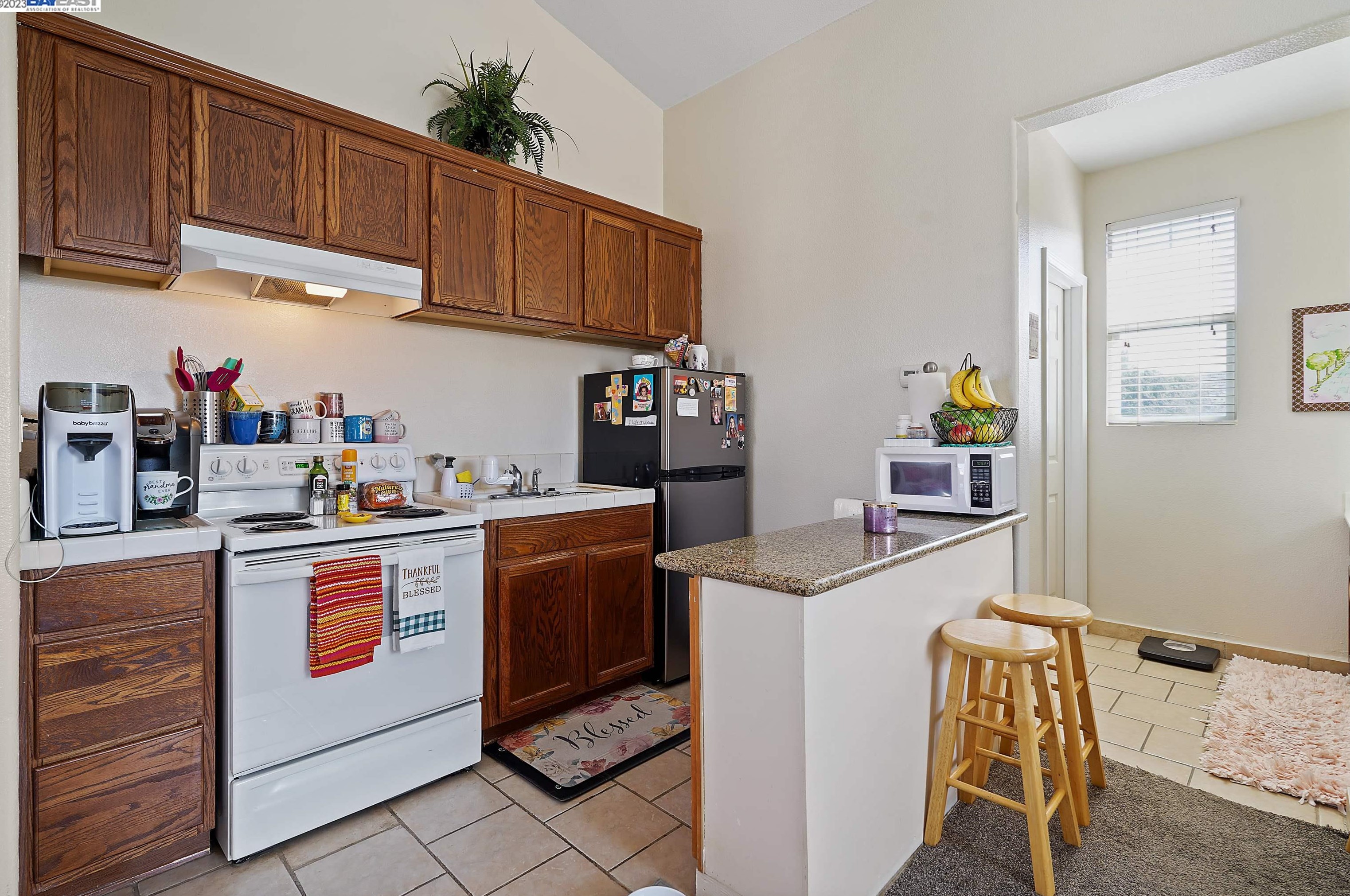 86 Lexington St, Los Angeles CA  94513-4477 exterior