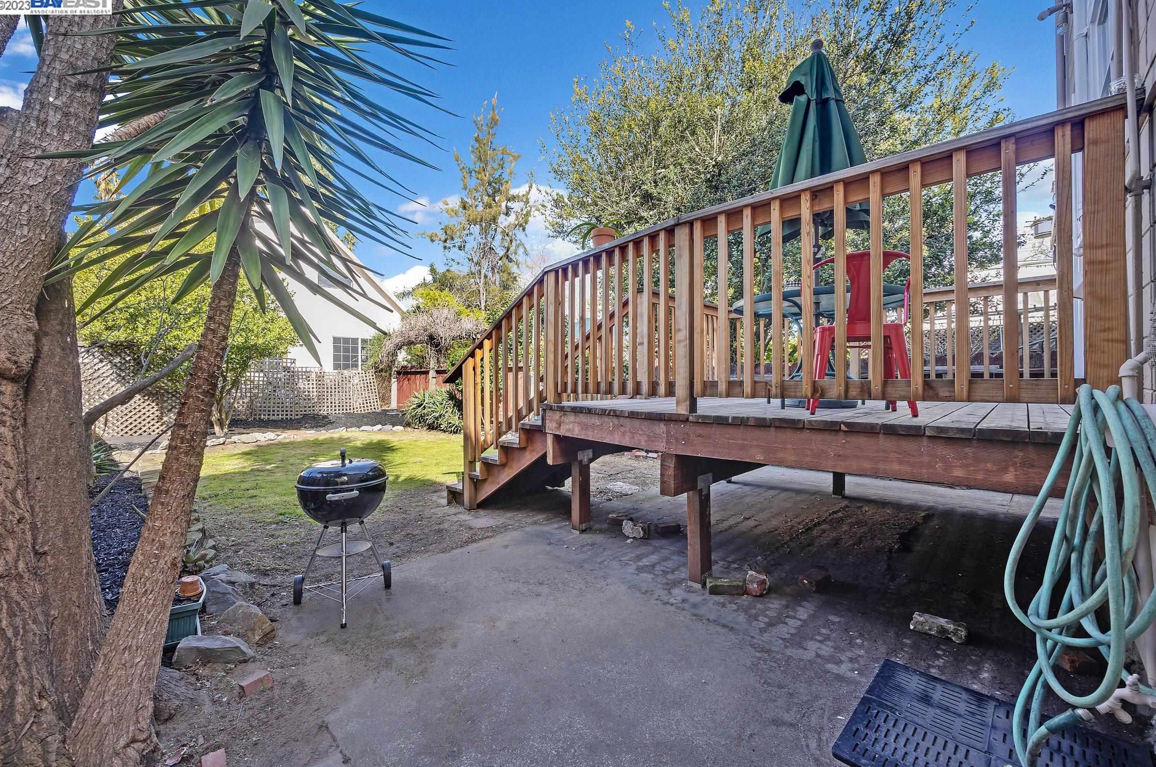 1315 9 St, Alameda CA 94501-3410 exterior