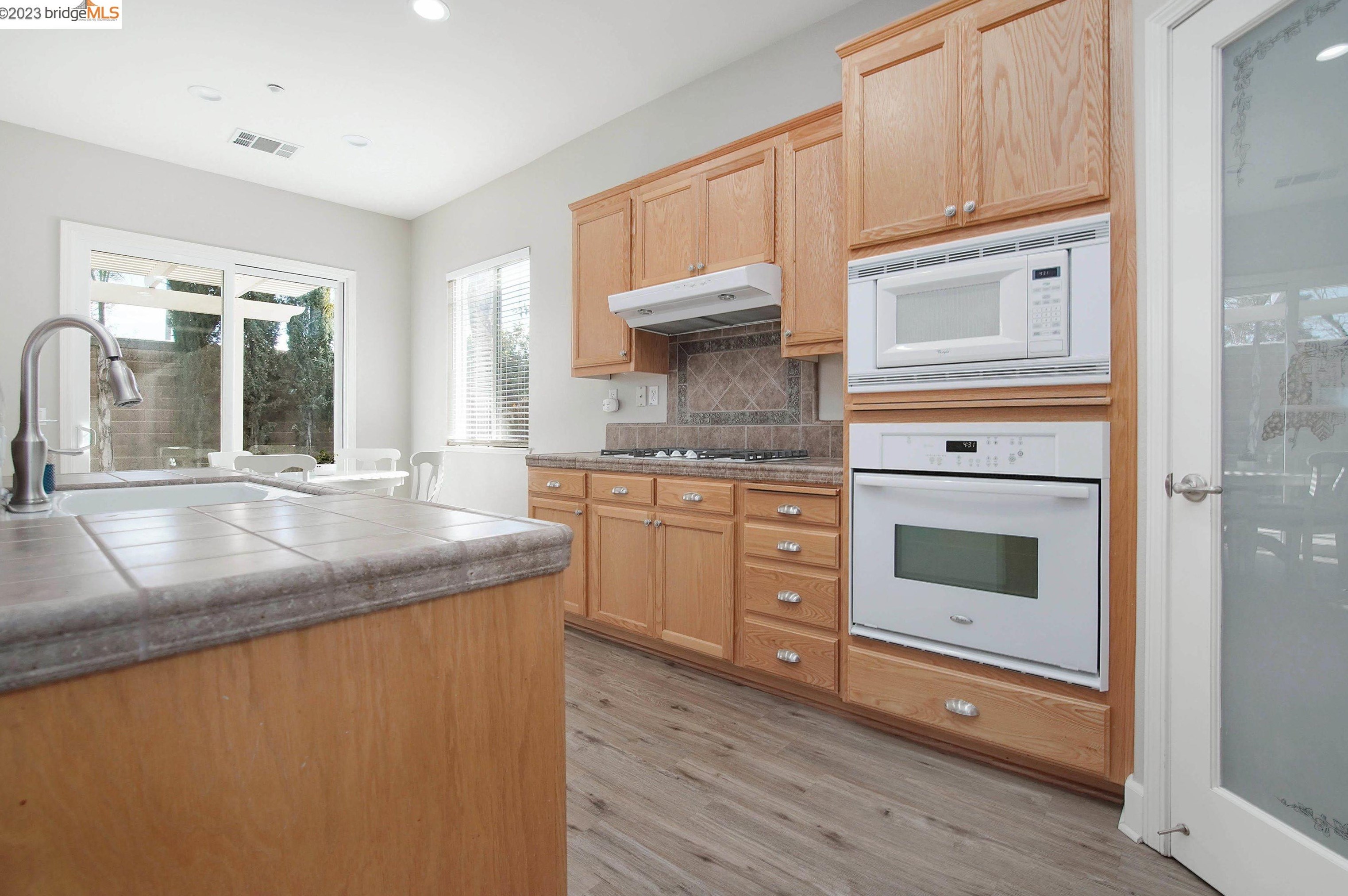 1276 Vignola Ct, Los Angeles CA  94513-2963 exterior