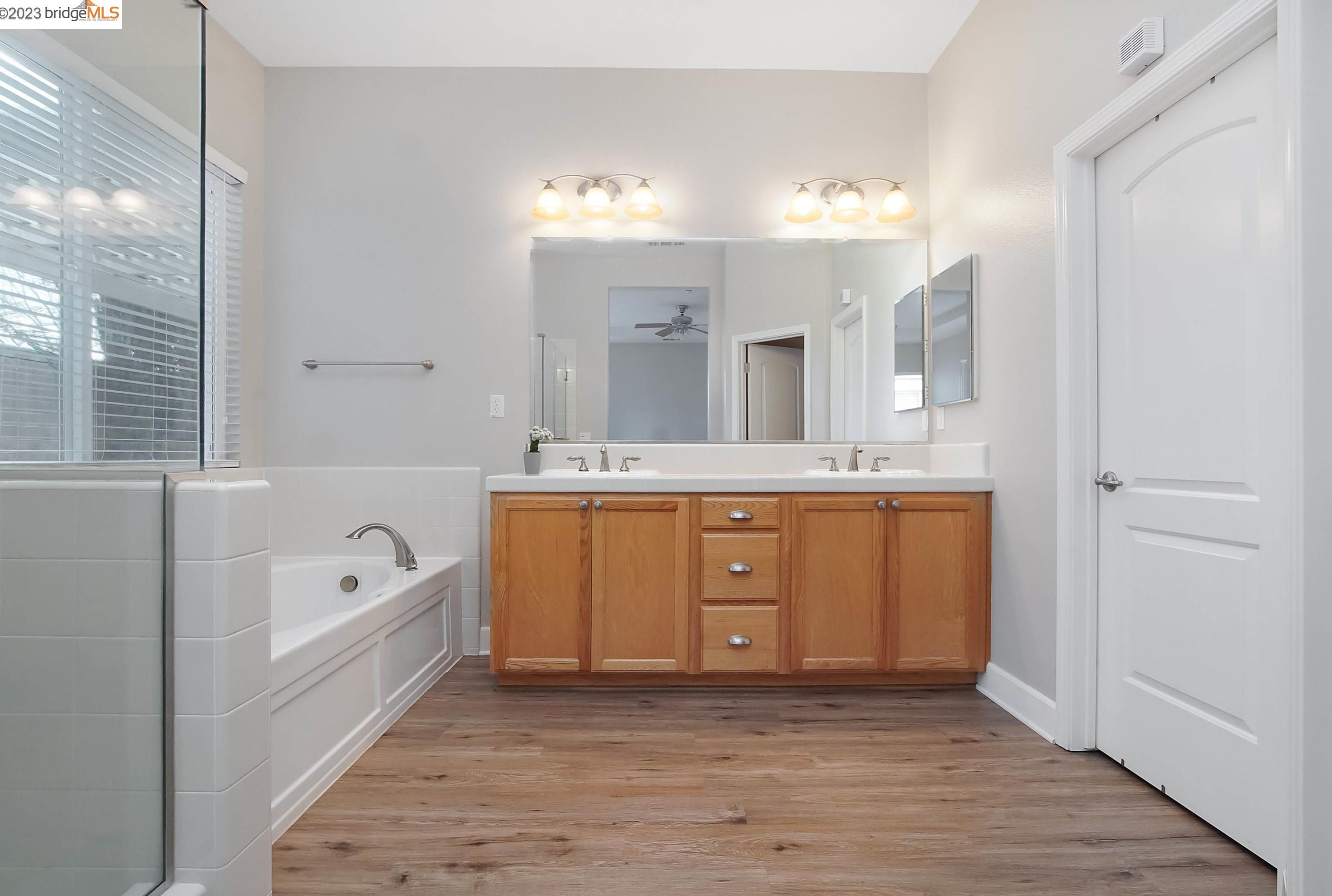 1276 Vignola Ct, Los Angeles CA  94513-2963 exterior