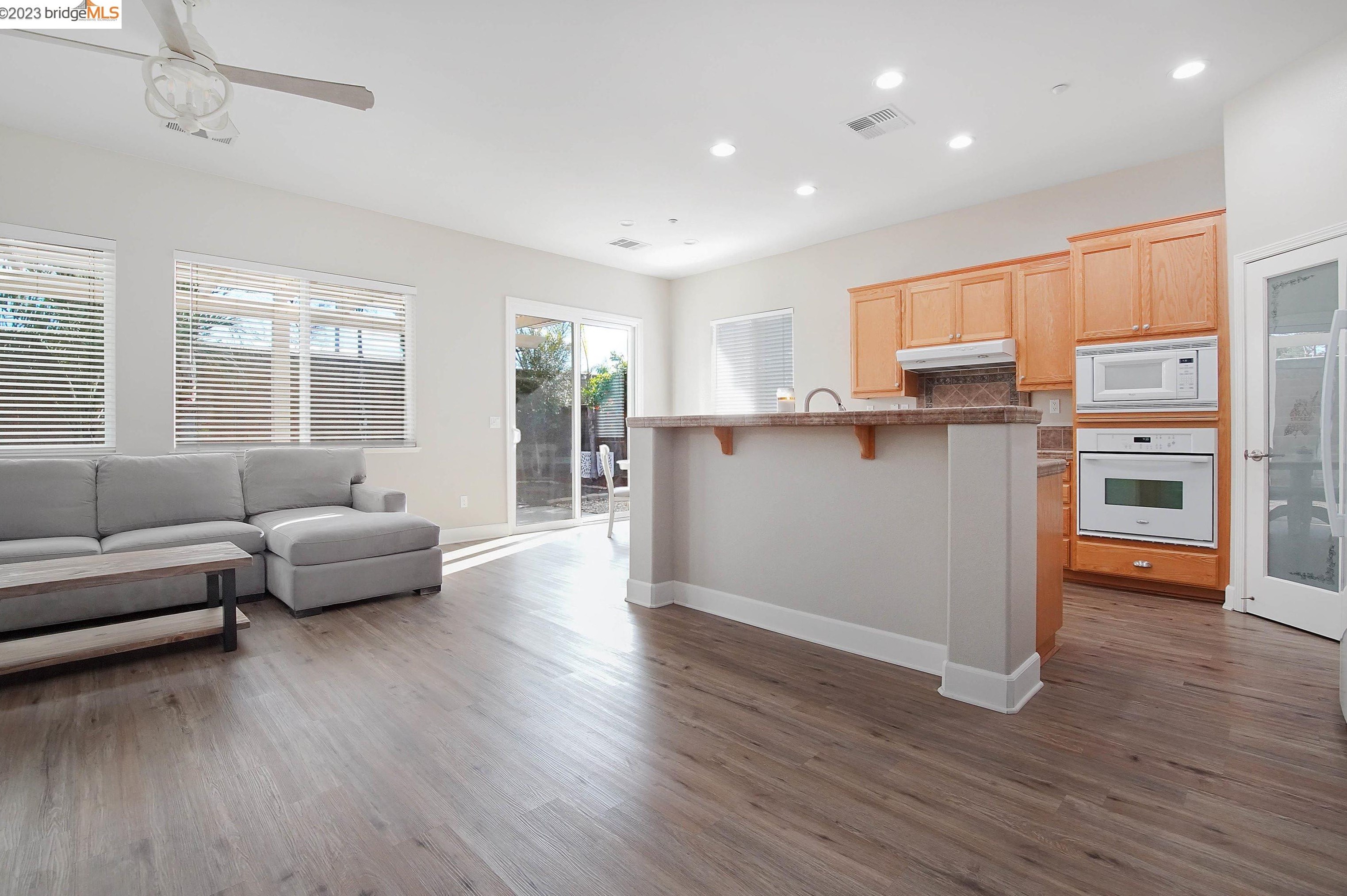 1276 Vignola Ct, Los Angeles CA  94513-2963 exterior