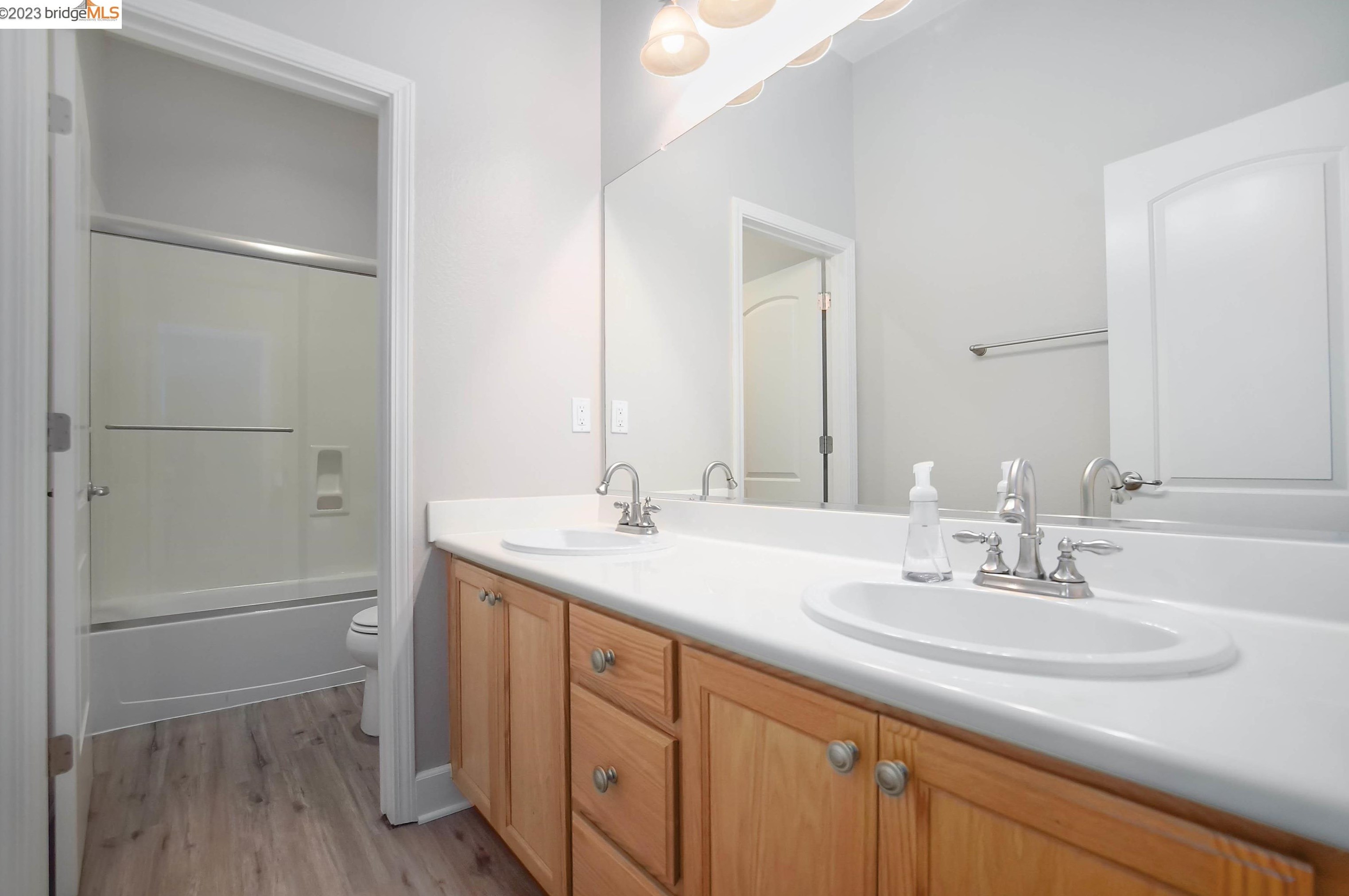 1276 Vignola Ct, Los Angeles CA  94513-2963 exterior