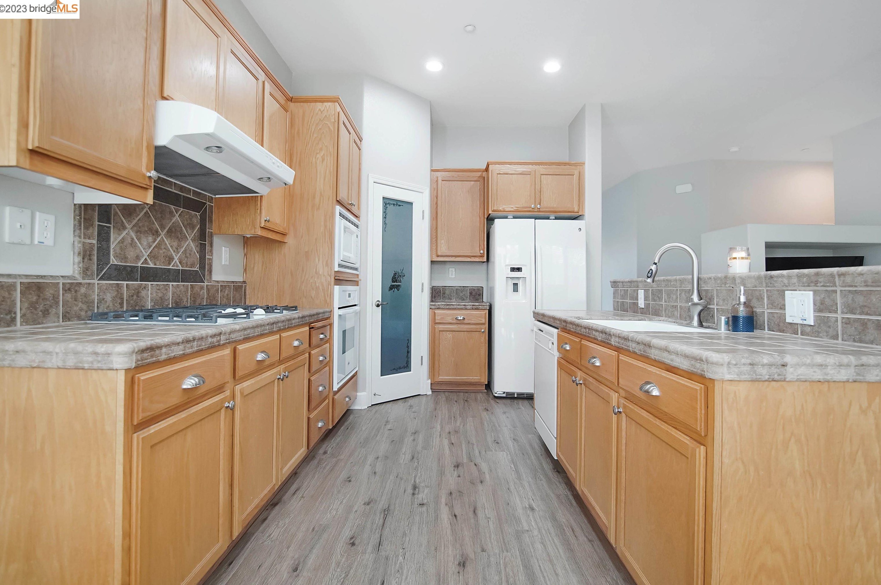 1276 Vignola Ct, Los Angeles CA  94513-2963 exterior