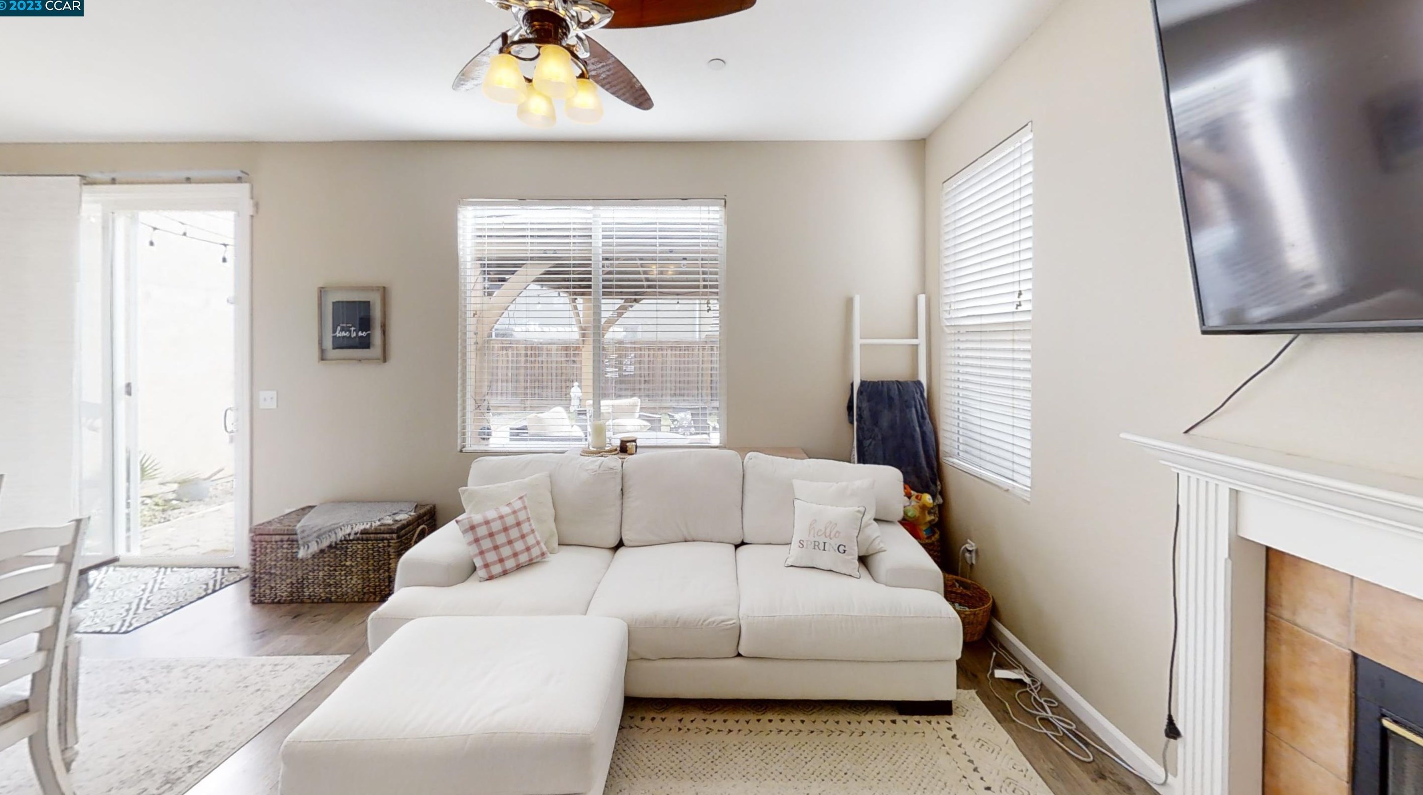 552 Young Dr, Los Angeles CA  94513-8300 exterior