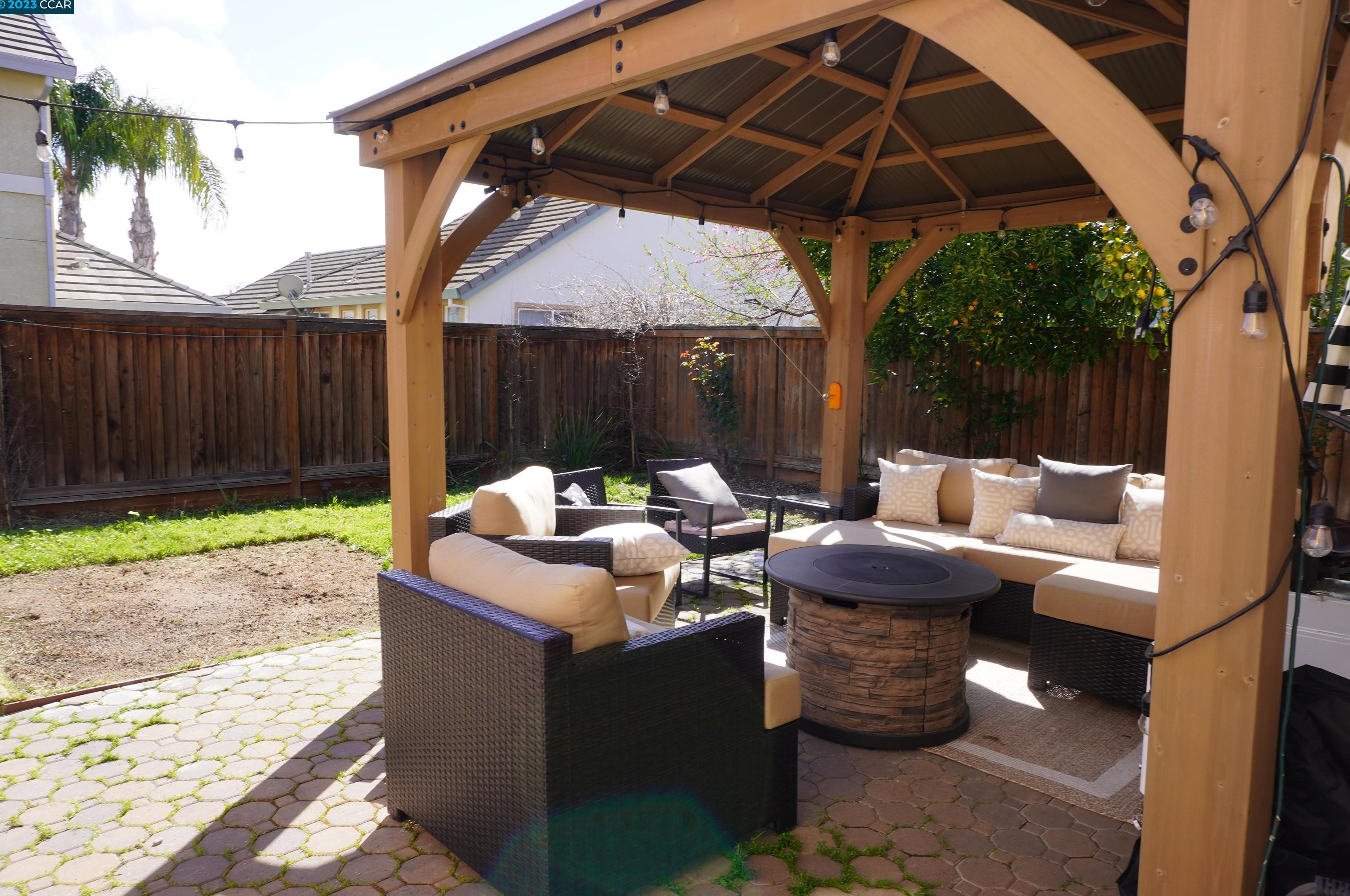 552 Young Dr, Los Angeles CA  94513-8300 exterior