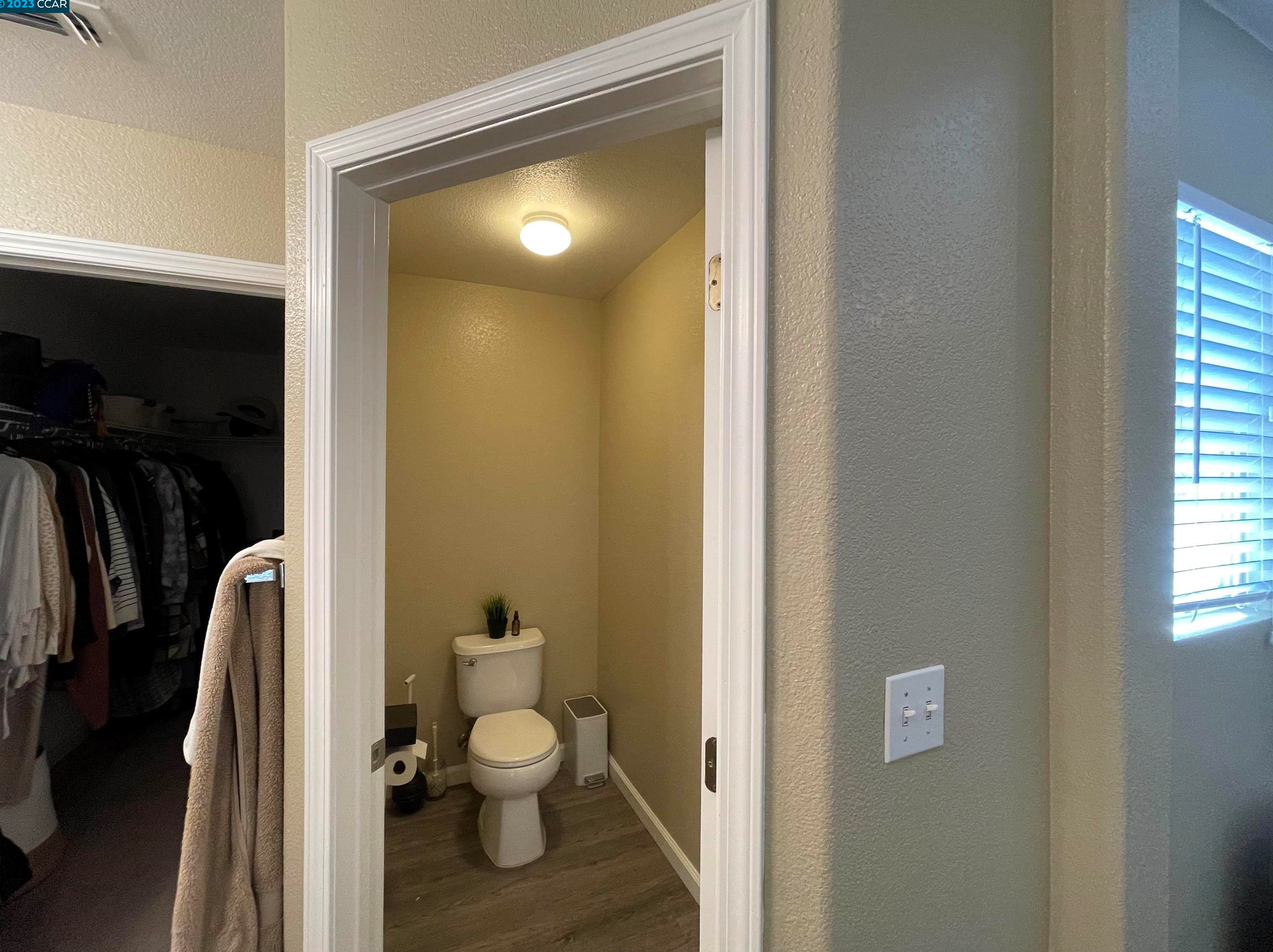 552 Young Dr, Los Angeles CA  94513-8300 exterior