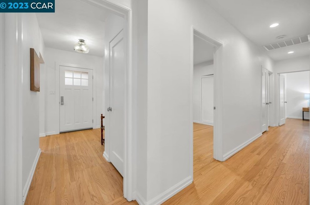 3264 Hudson Ave, Walnut Creek CA  94597-1827 exterior