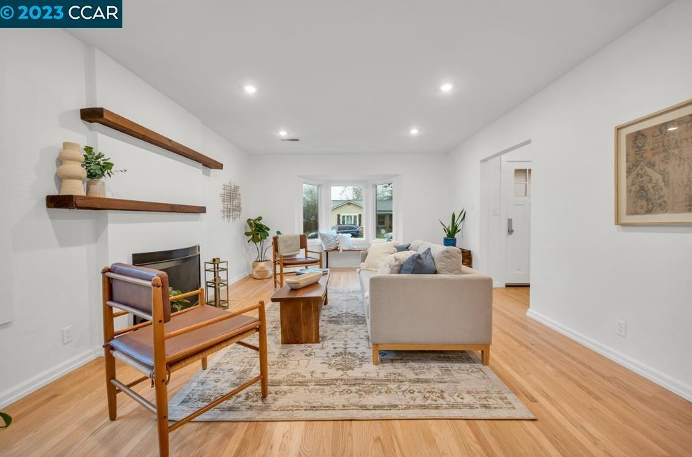 3264 Hudson Ave, Walnut Creek CA  94597-1827 exterior