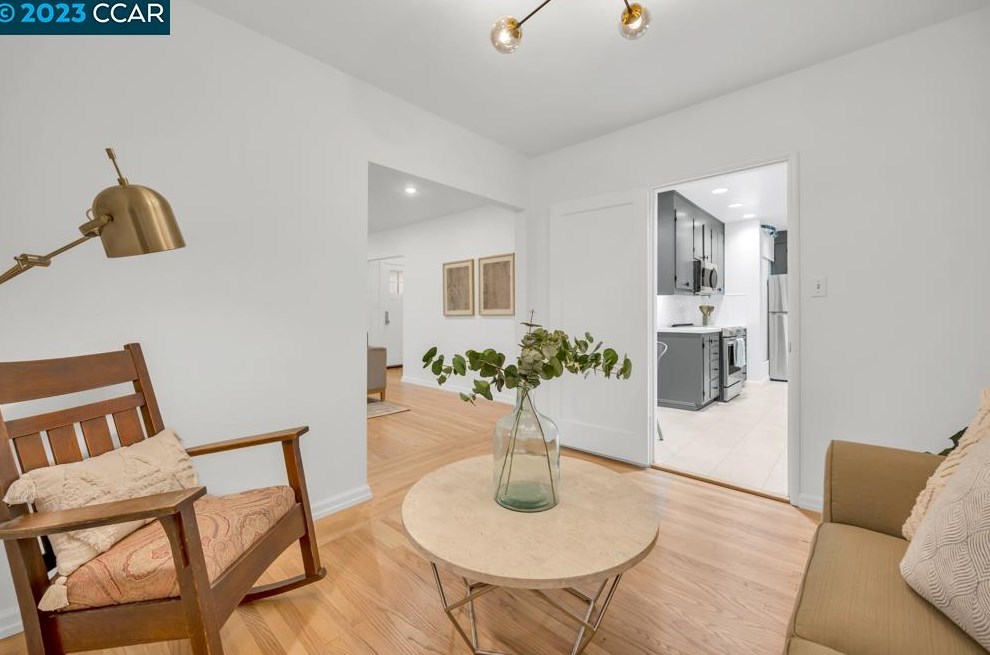 3264 Hudson Ave, Walnut Creek CA  94597-1827 exterior