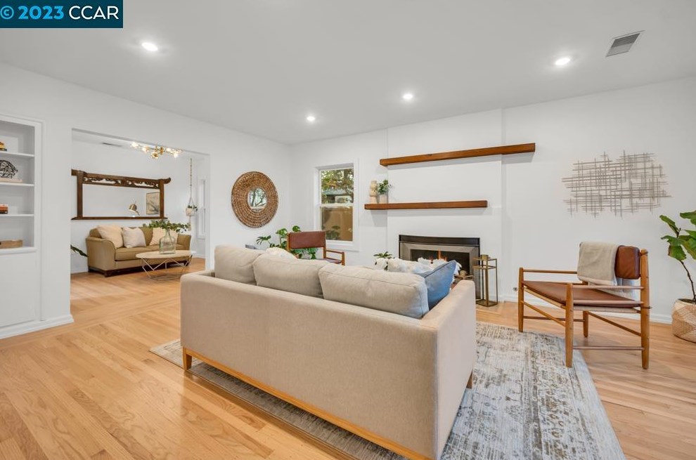 3264 Hudson Ave, Walnut Creek CA  94597-1827 exterior