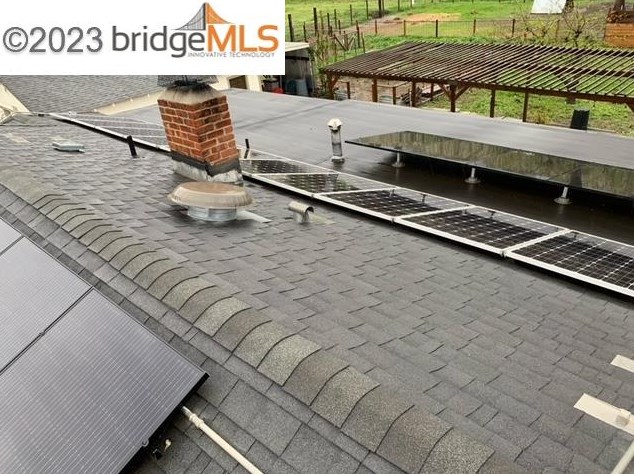 2661 Walnut Blvd, Los Angeles CA  94513-4402 exterior