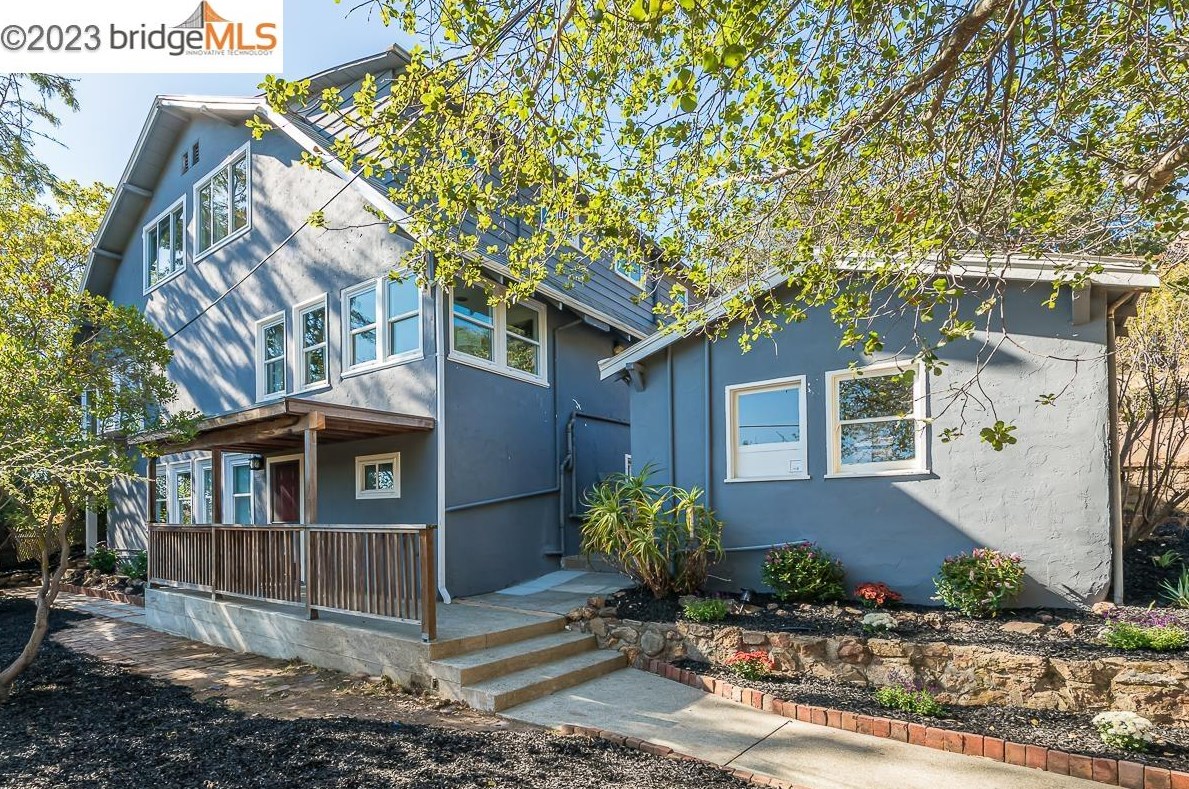 5800 Leona, Oakland CA 94605-1219 exterior