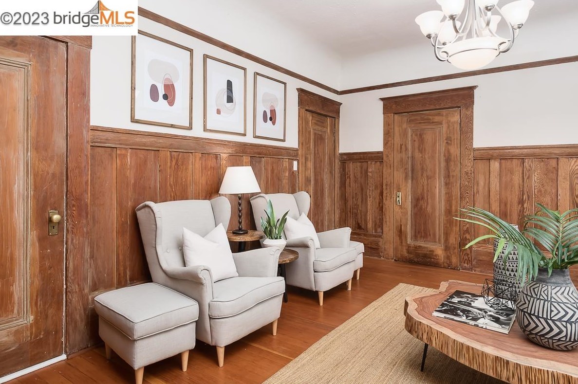 5800 Leona, Oakland CA 94605-1219 exterior