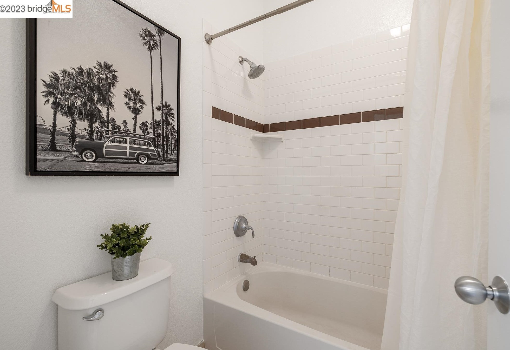 245 Shoreline Ct, Richmond CA  94804-7435 exterior