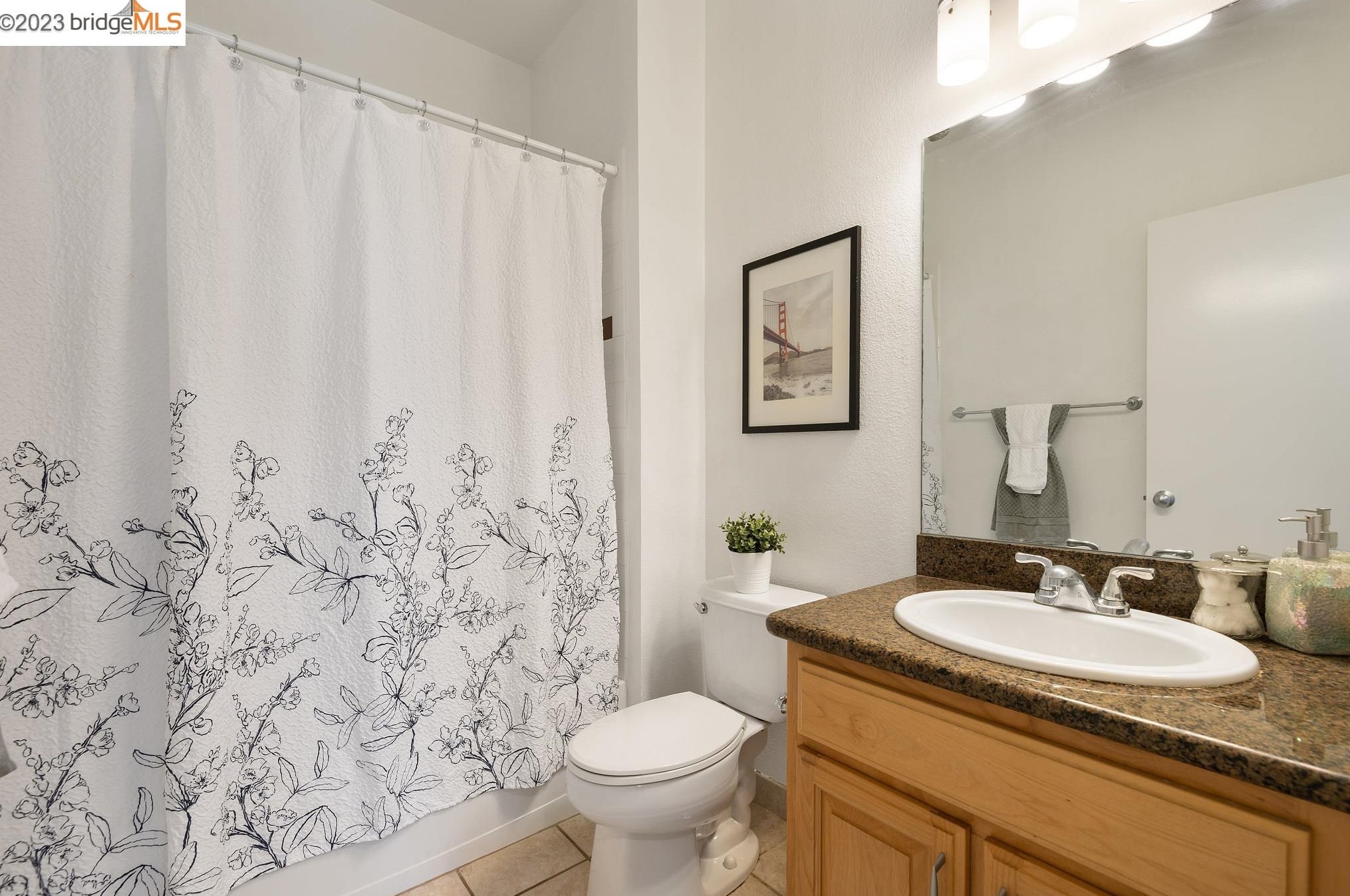 245 Shoreline Ct, Richmond CA  94804-7435 exterior